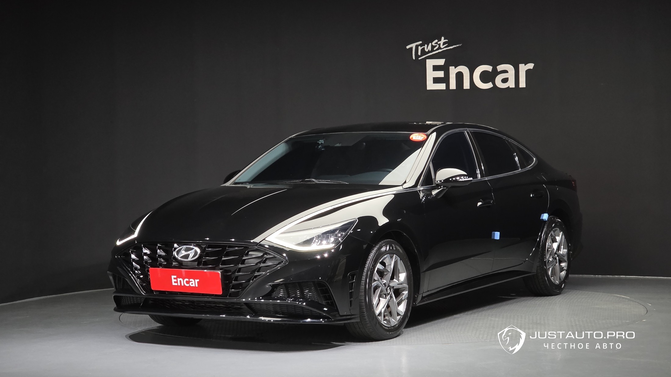 Автомобиль Hyundai Sonata