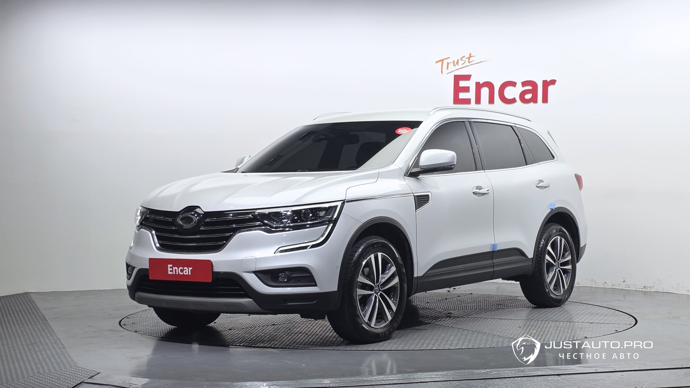 Автомобиль Renault-KoreaSamsung QM6