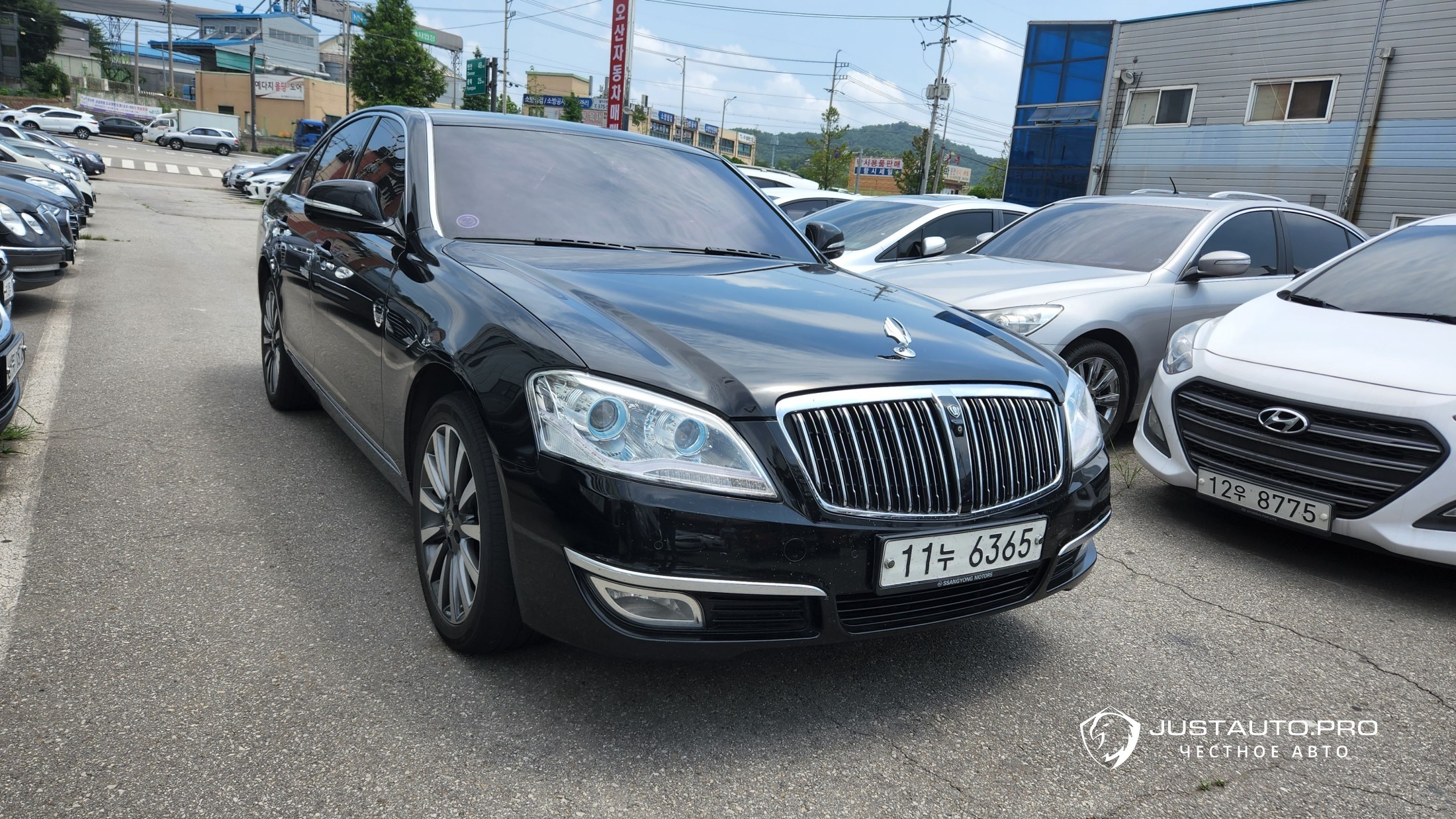 Автомобиль KG_Mobility_Ssangyong Chairman