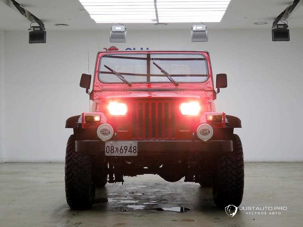 Автомобиль Jeep Wrangler