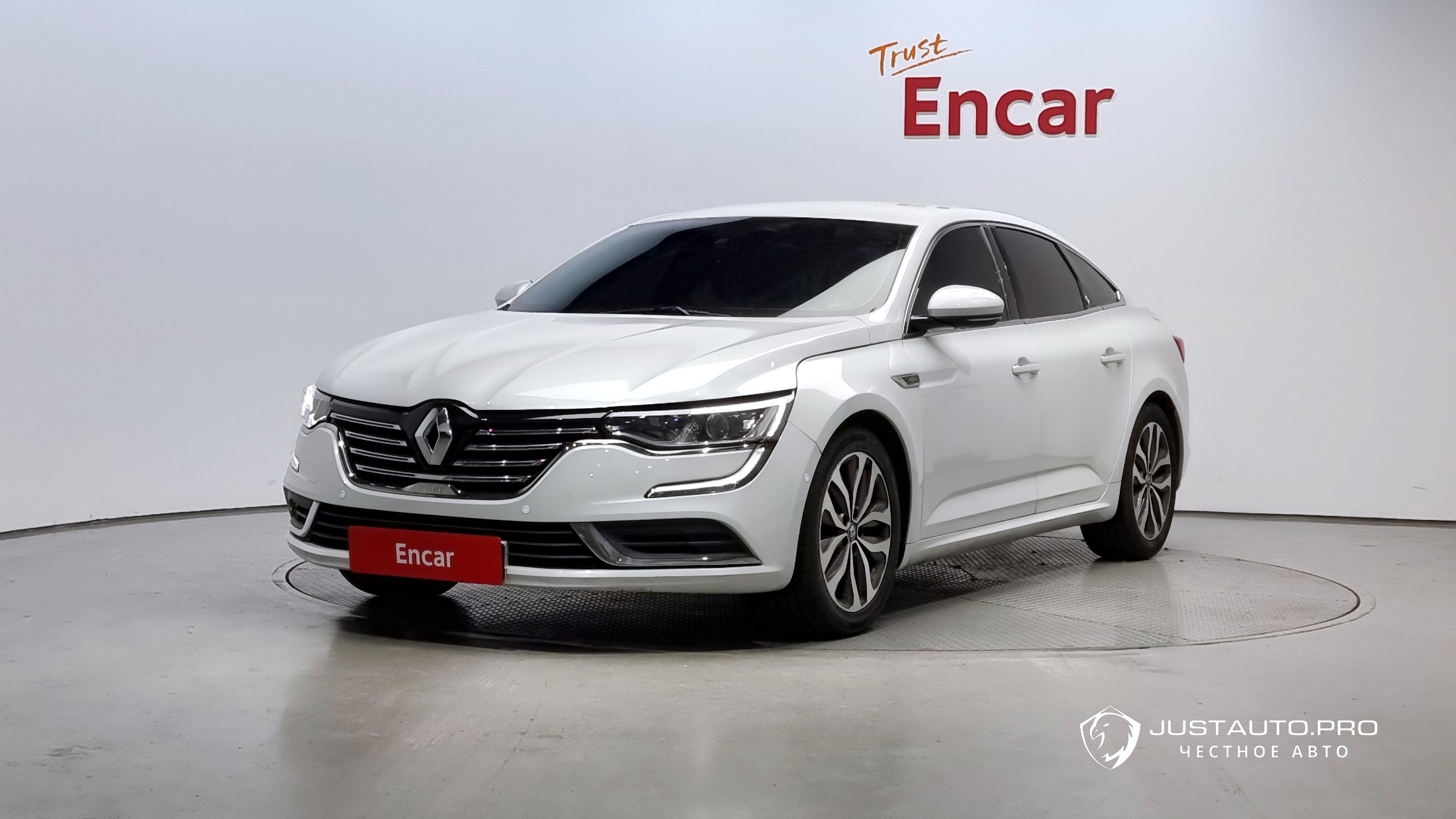 Автомобиль Renault-KoreaSamsung SM6