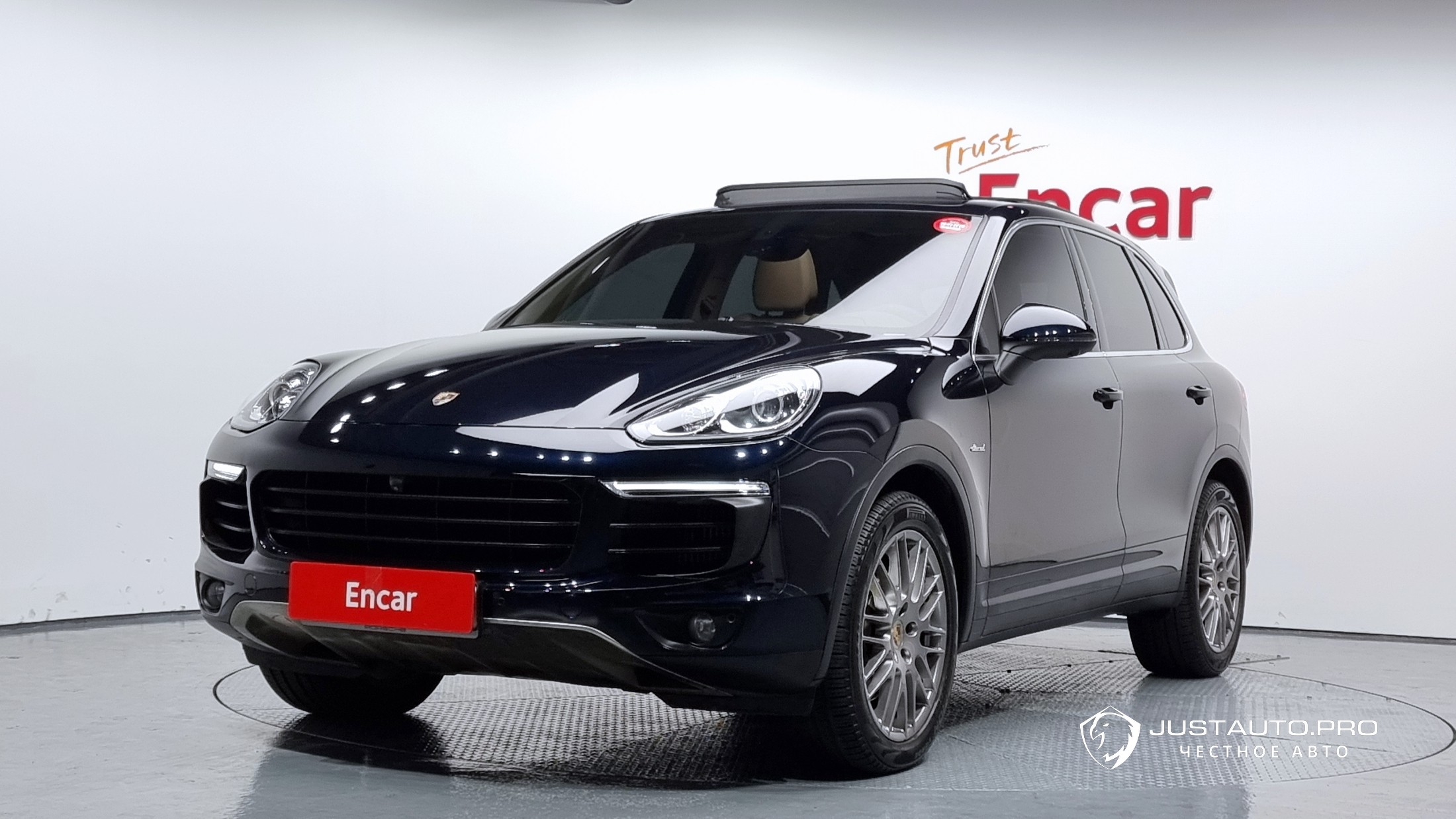 Автомобиль Porsche Cayenne