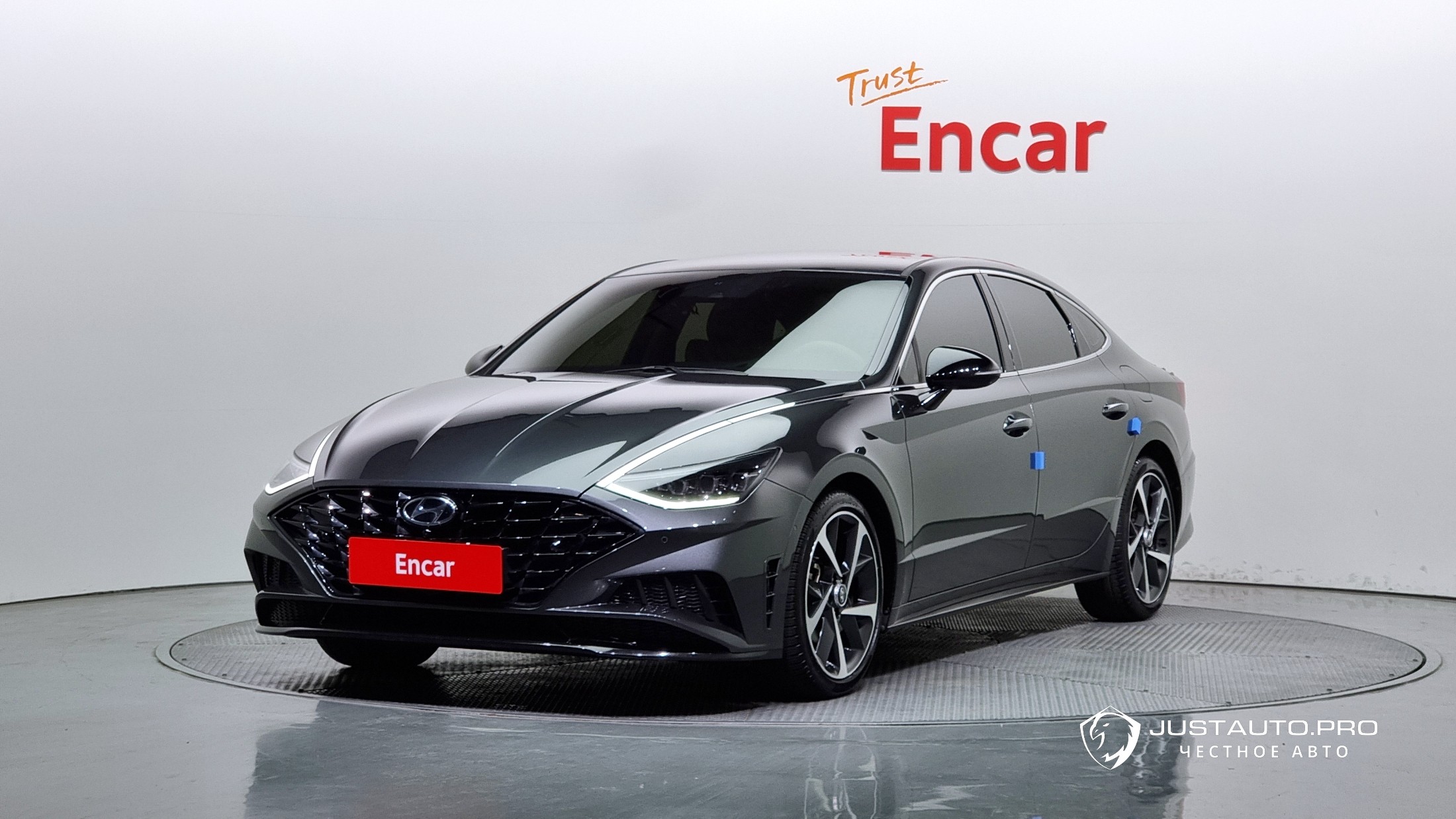 Автомобиль Hyundai Sonata