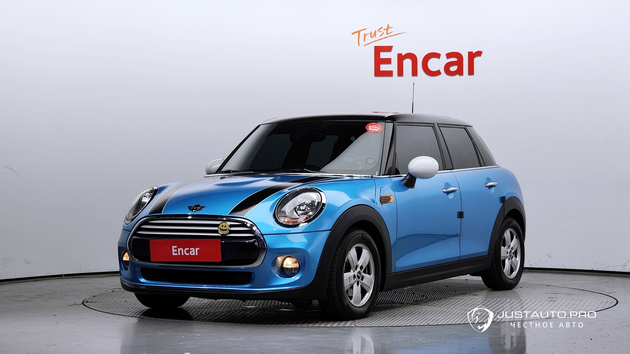 Автомобиль Mini Cooper