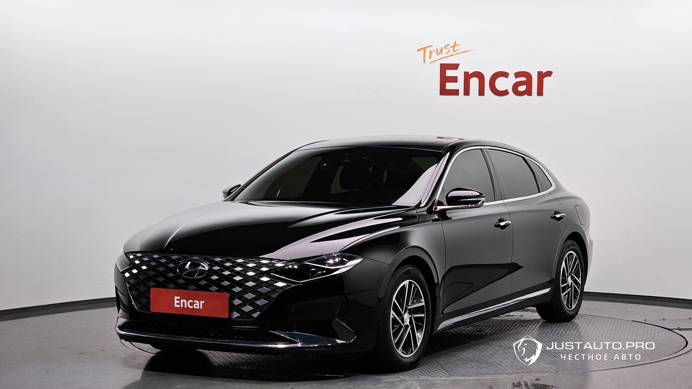 Автомобиль Hyundai Grandeur