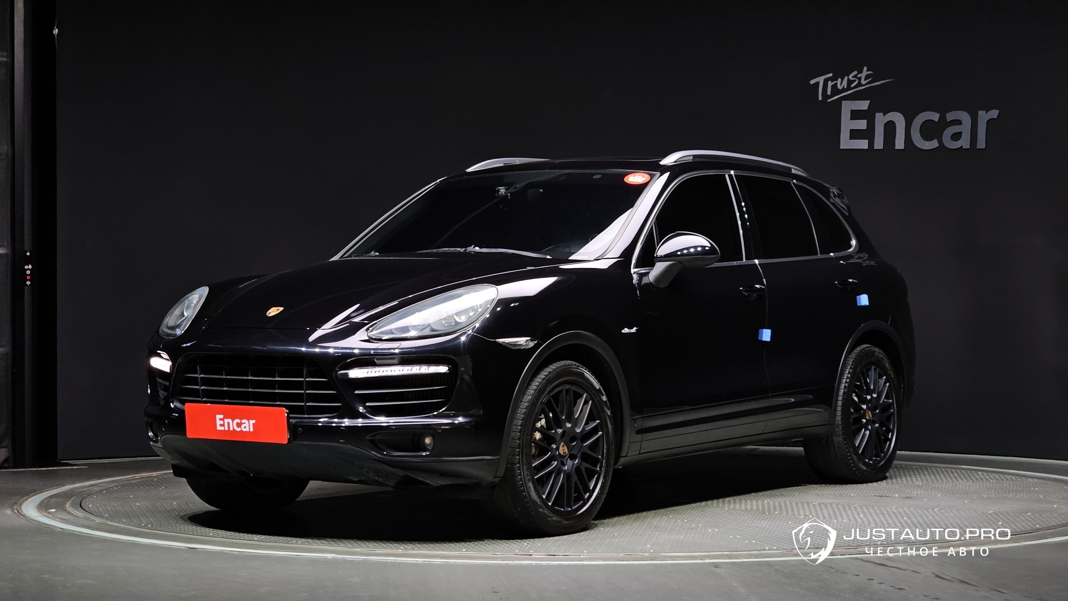 Автомобиль Porsche Cayenne