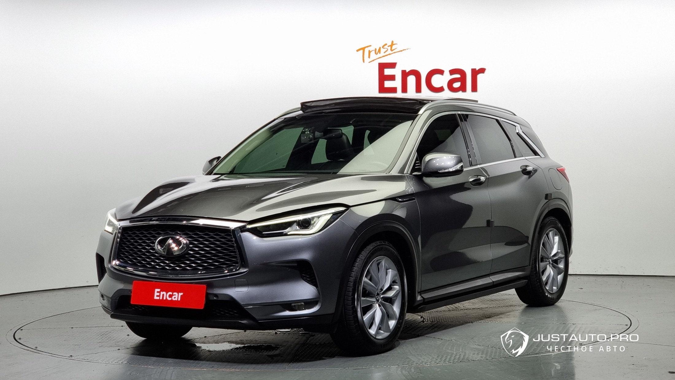 Автомобиль Infiniti QX50