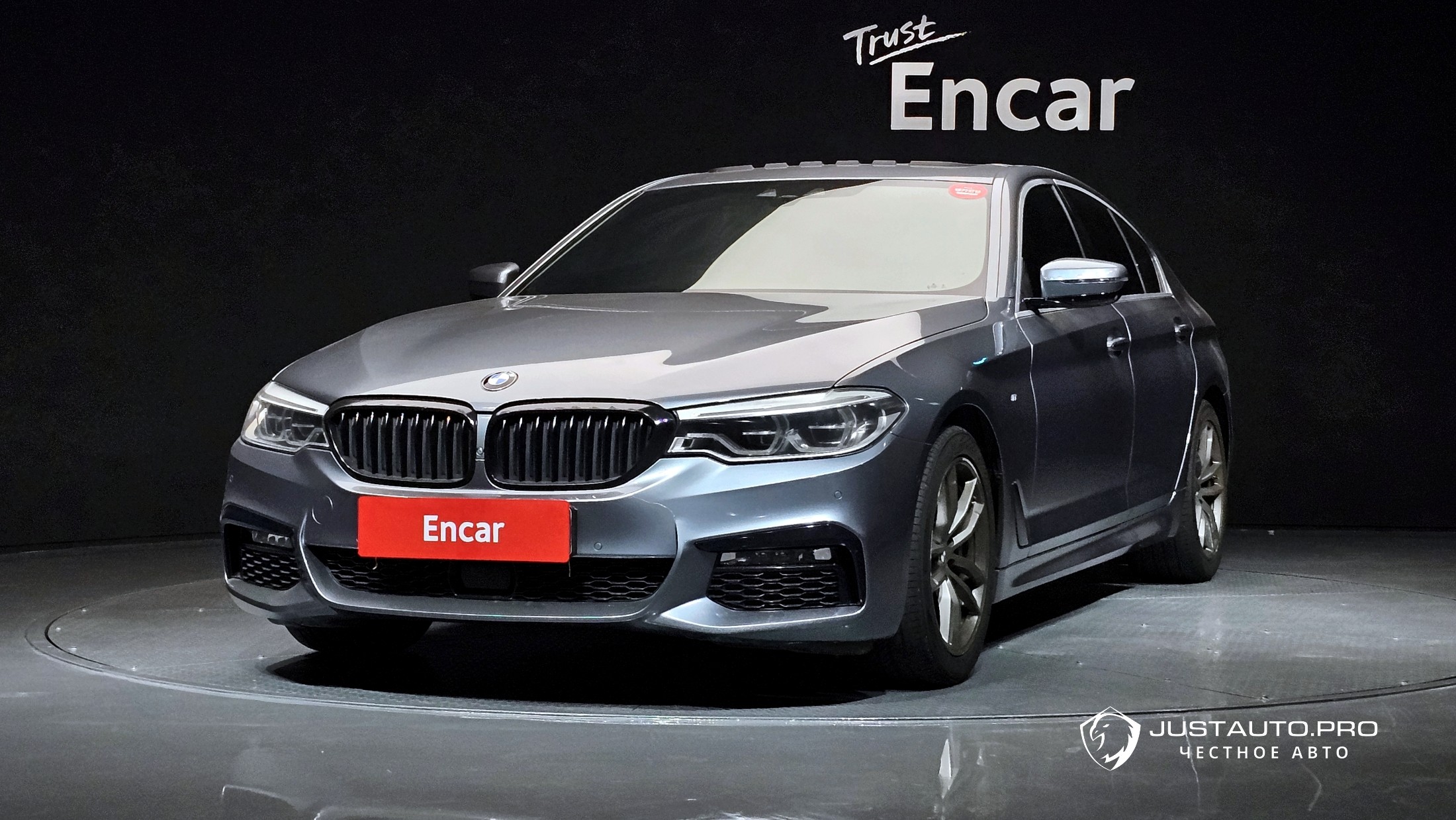 Автомобиль BMW 5-Series