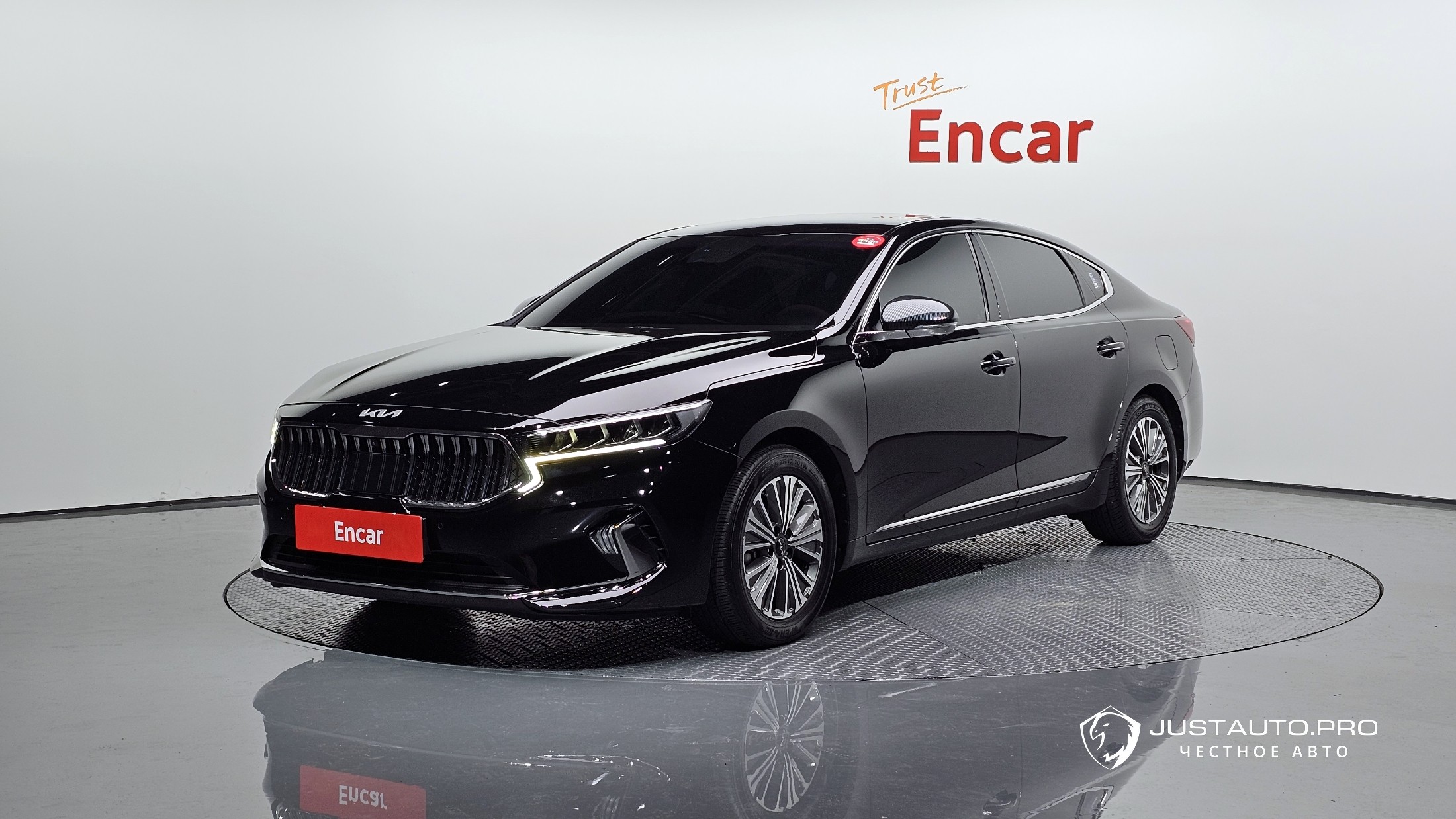 Автомобиль Kia K7