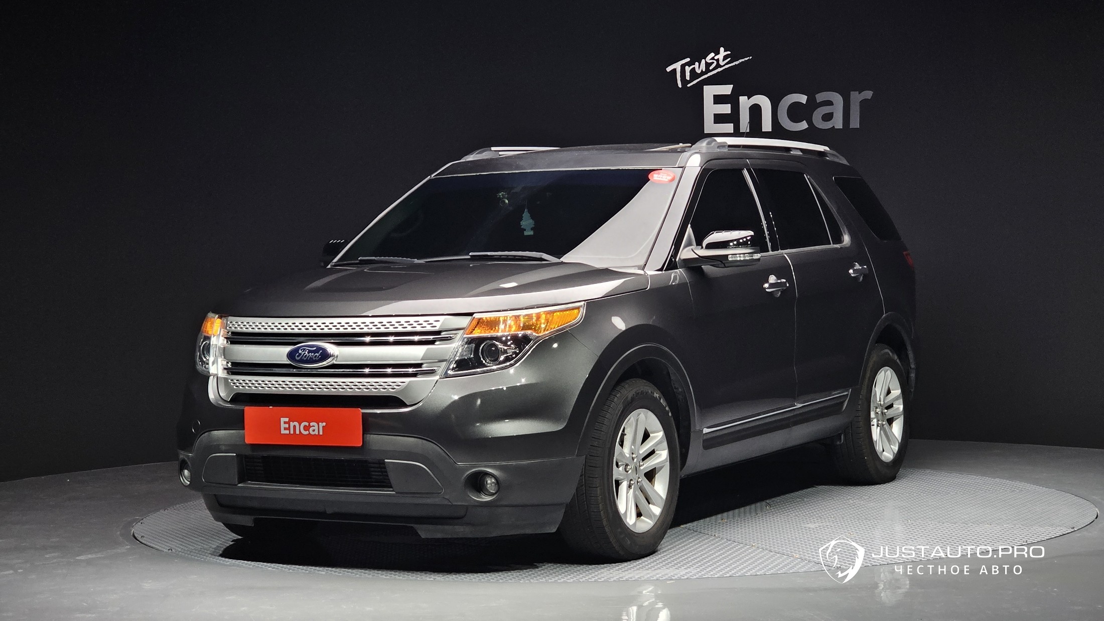 Автомобиль Ford Explorer