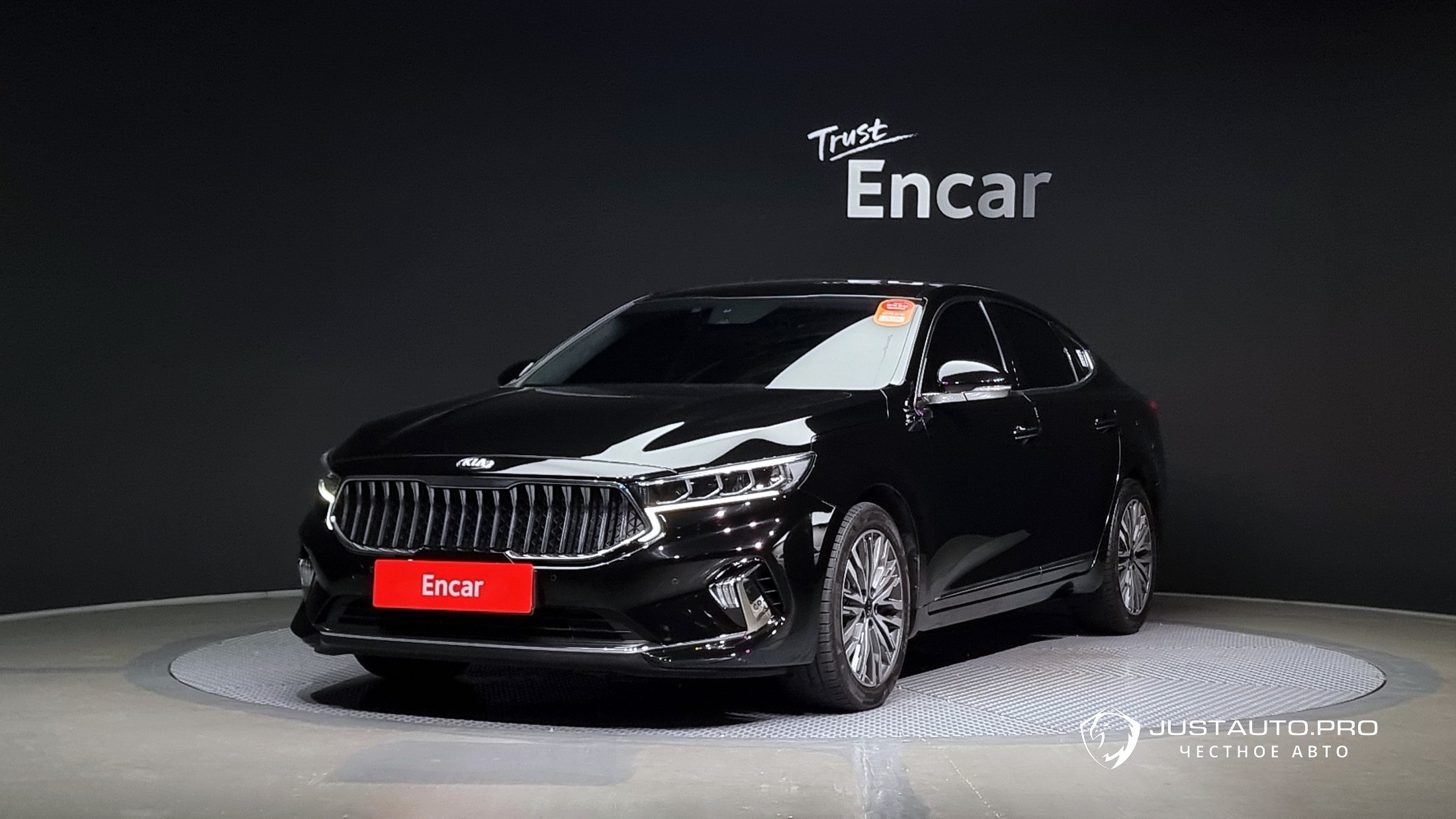 Автомобиль Kia K7