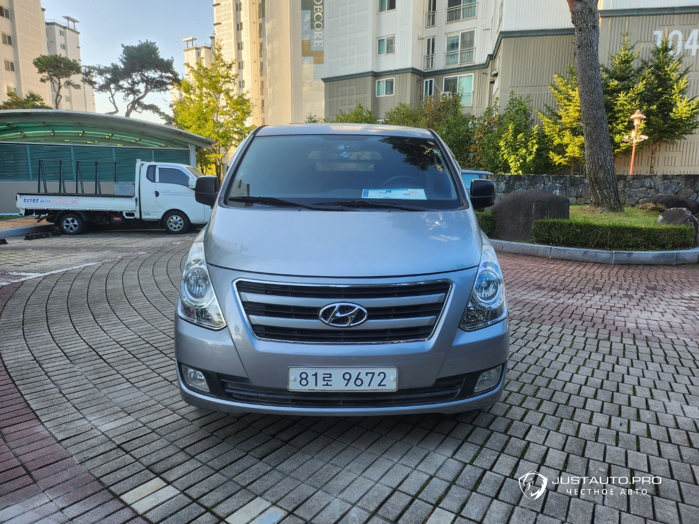 Автомобиль Hyundai Starex