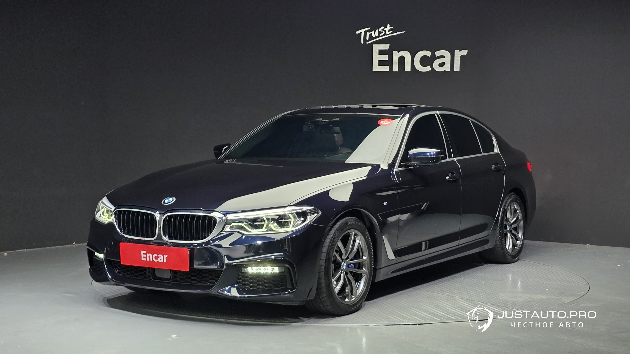 Автомобиль BMW 5-Series