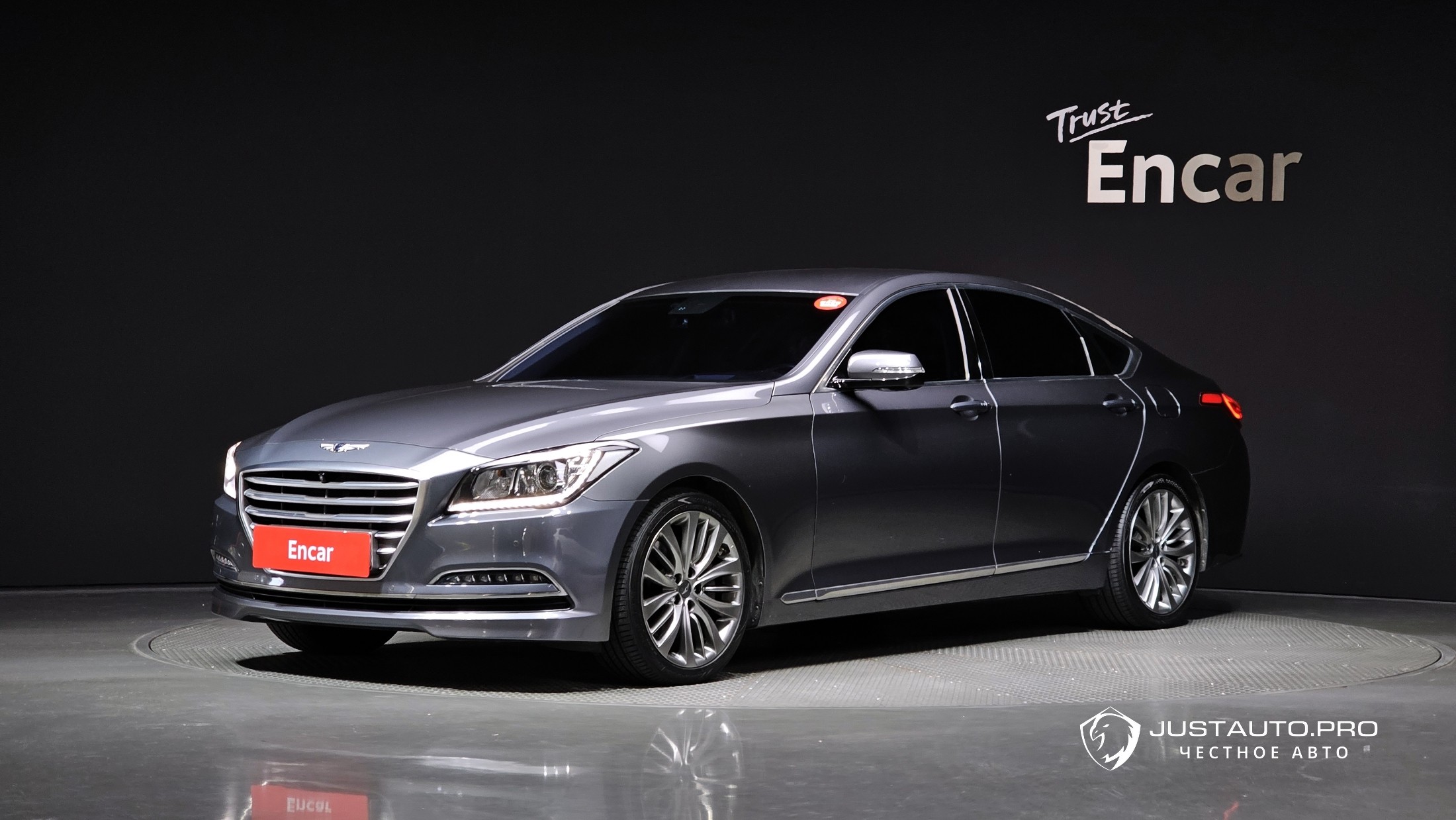 Автомобиль Hyundai Genesis