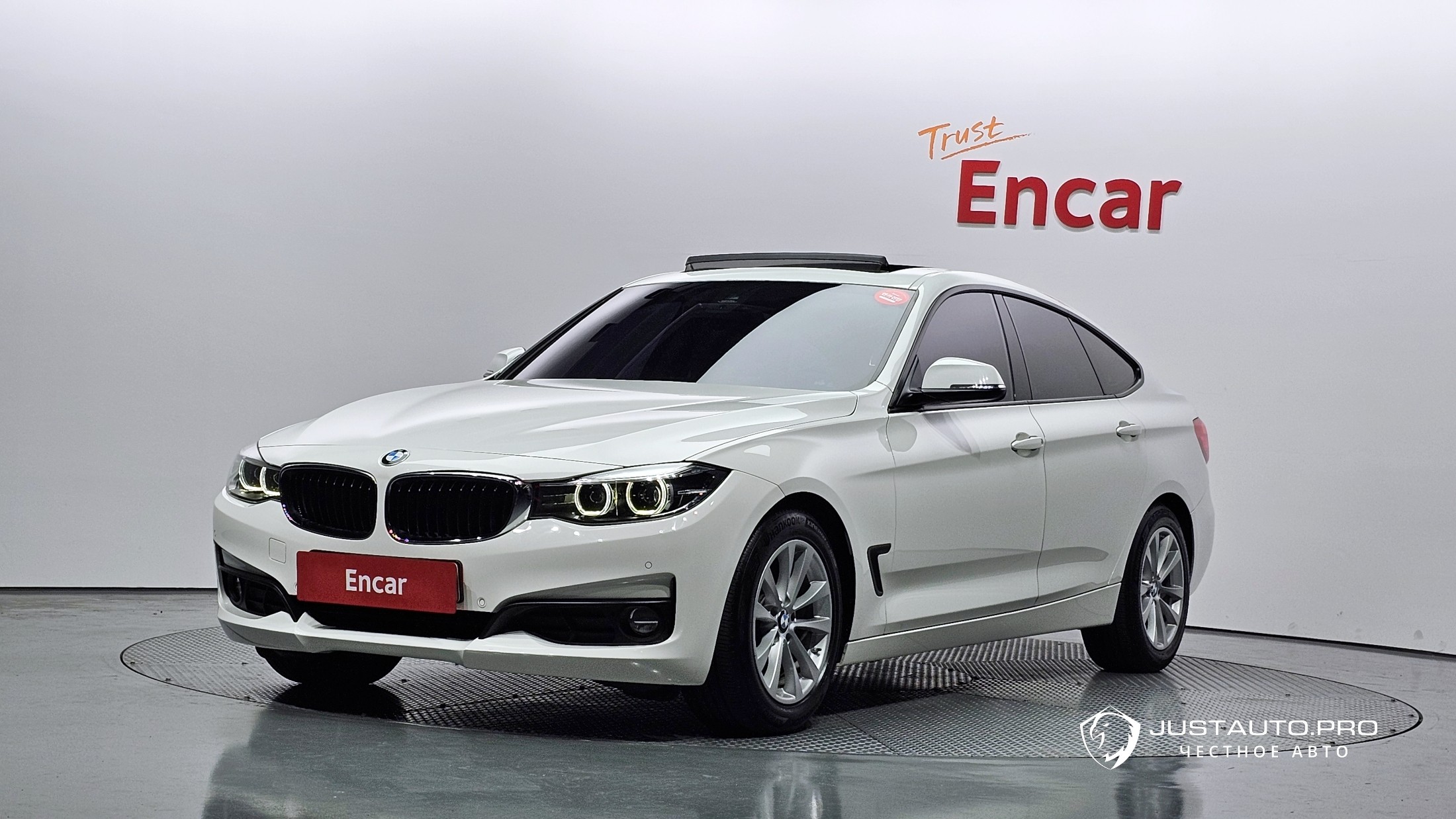 Автомобиль BMW Gran Turismo