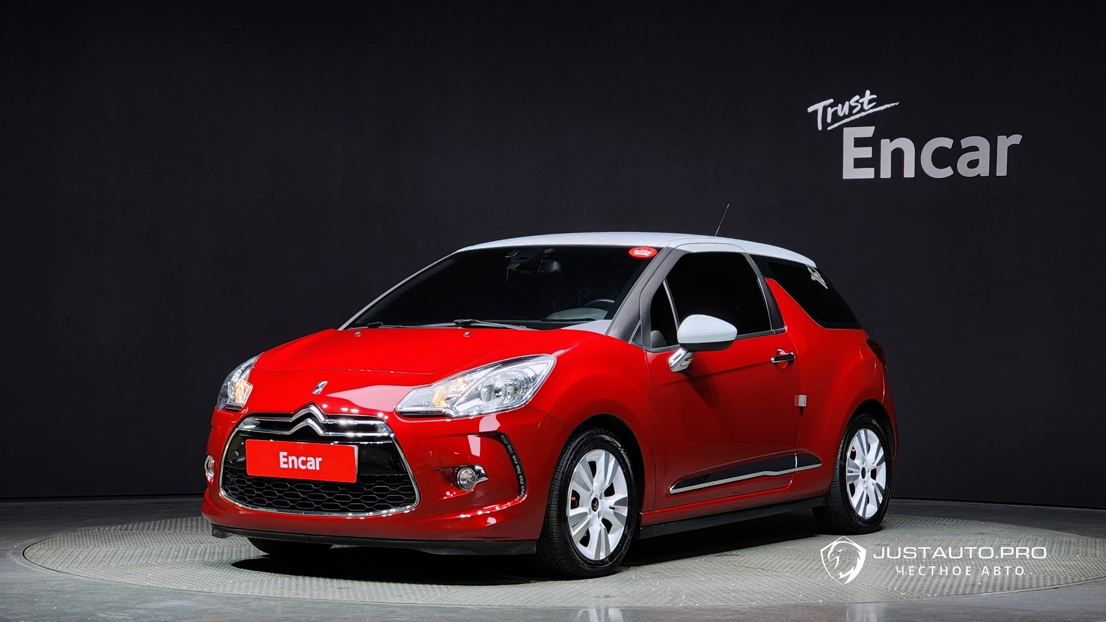Автомобиль Citroen-DS DS3