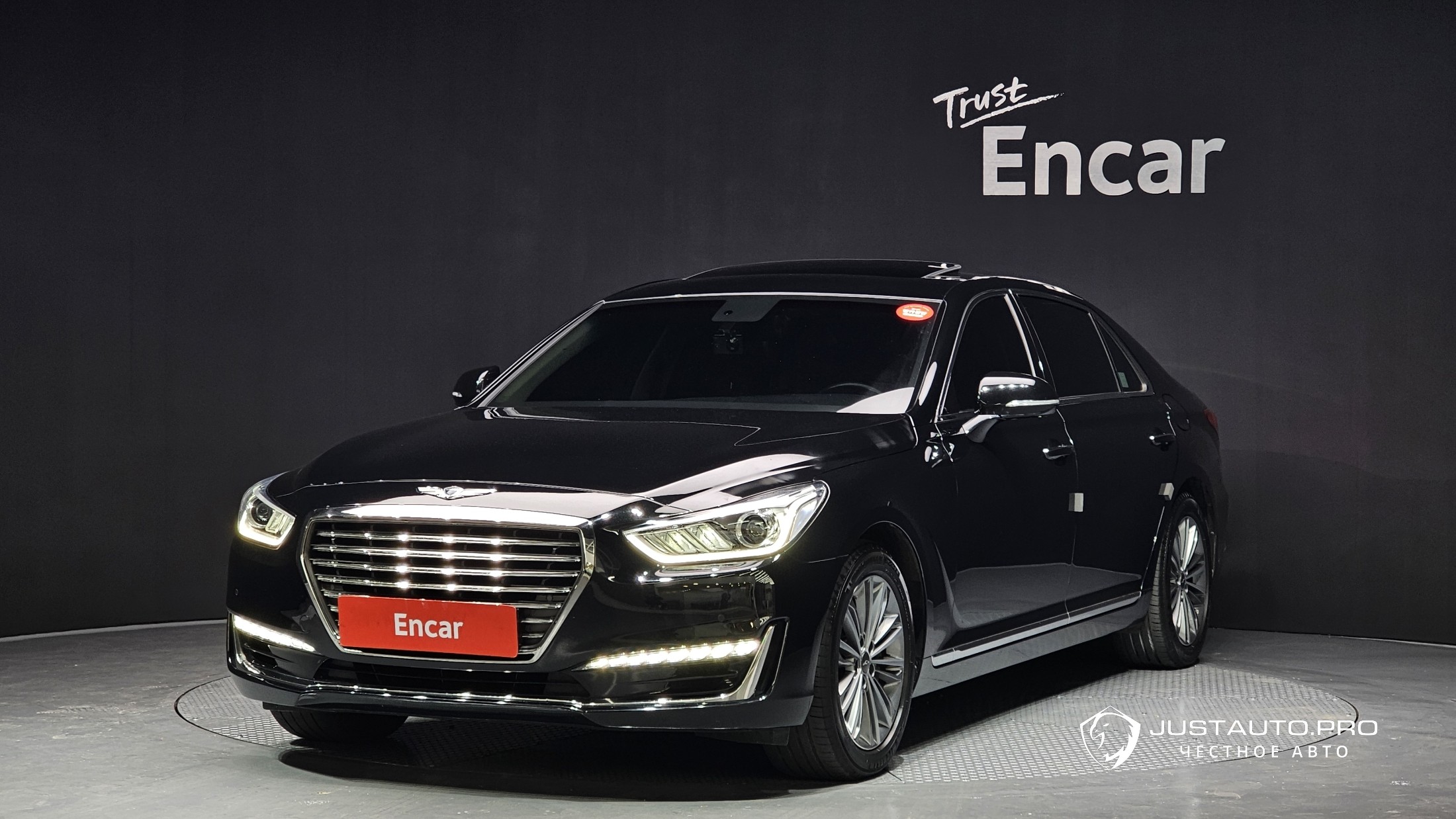 Автомобиль Genesis EQ900