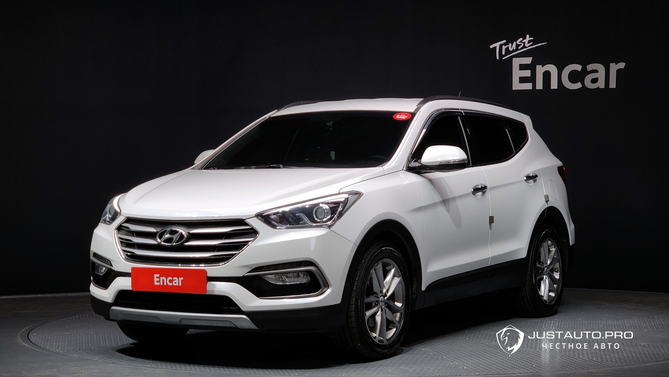 Автомобиль Hyundai Santafe