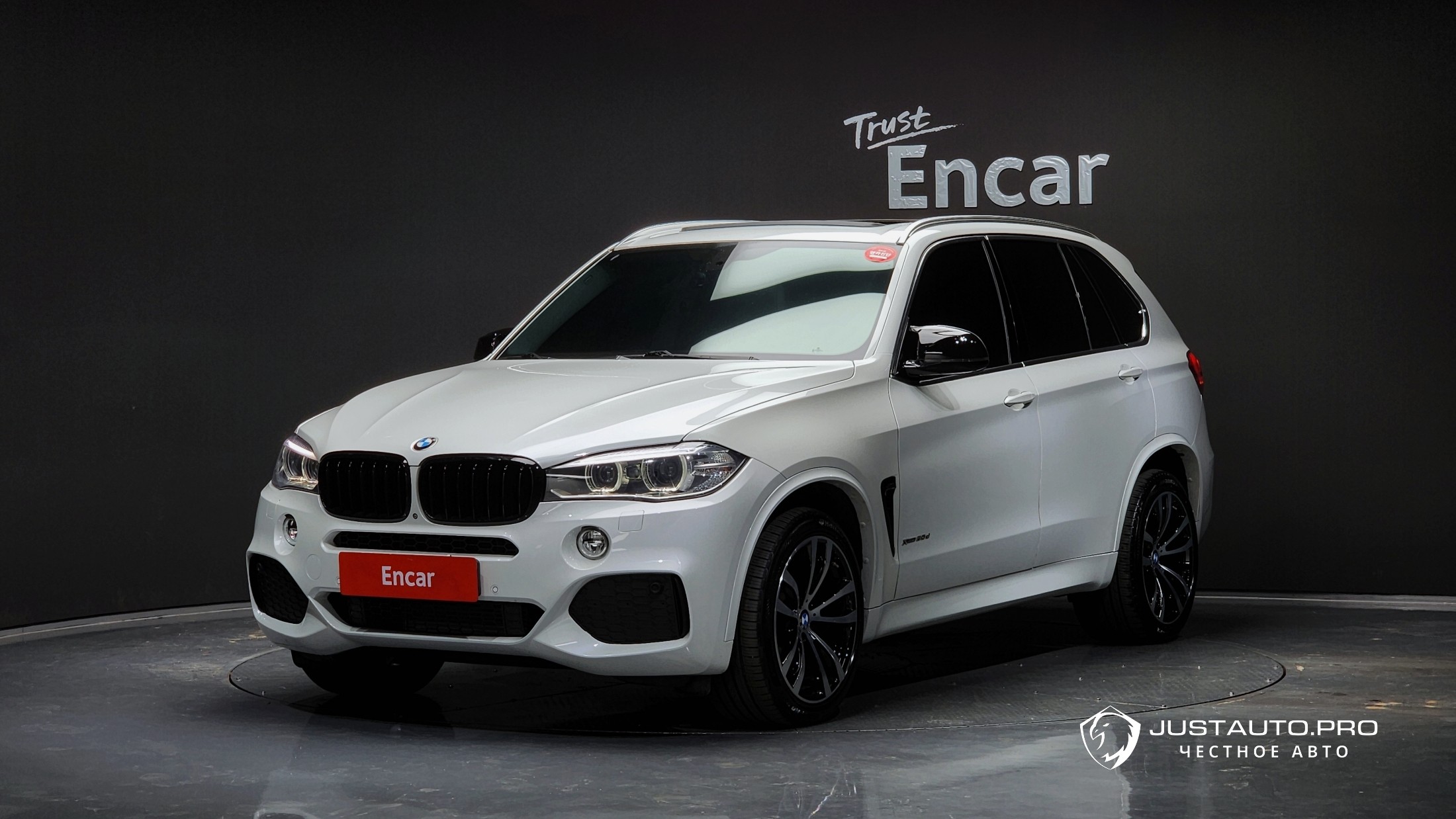 Автомобиль BMW X5