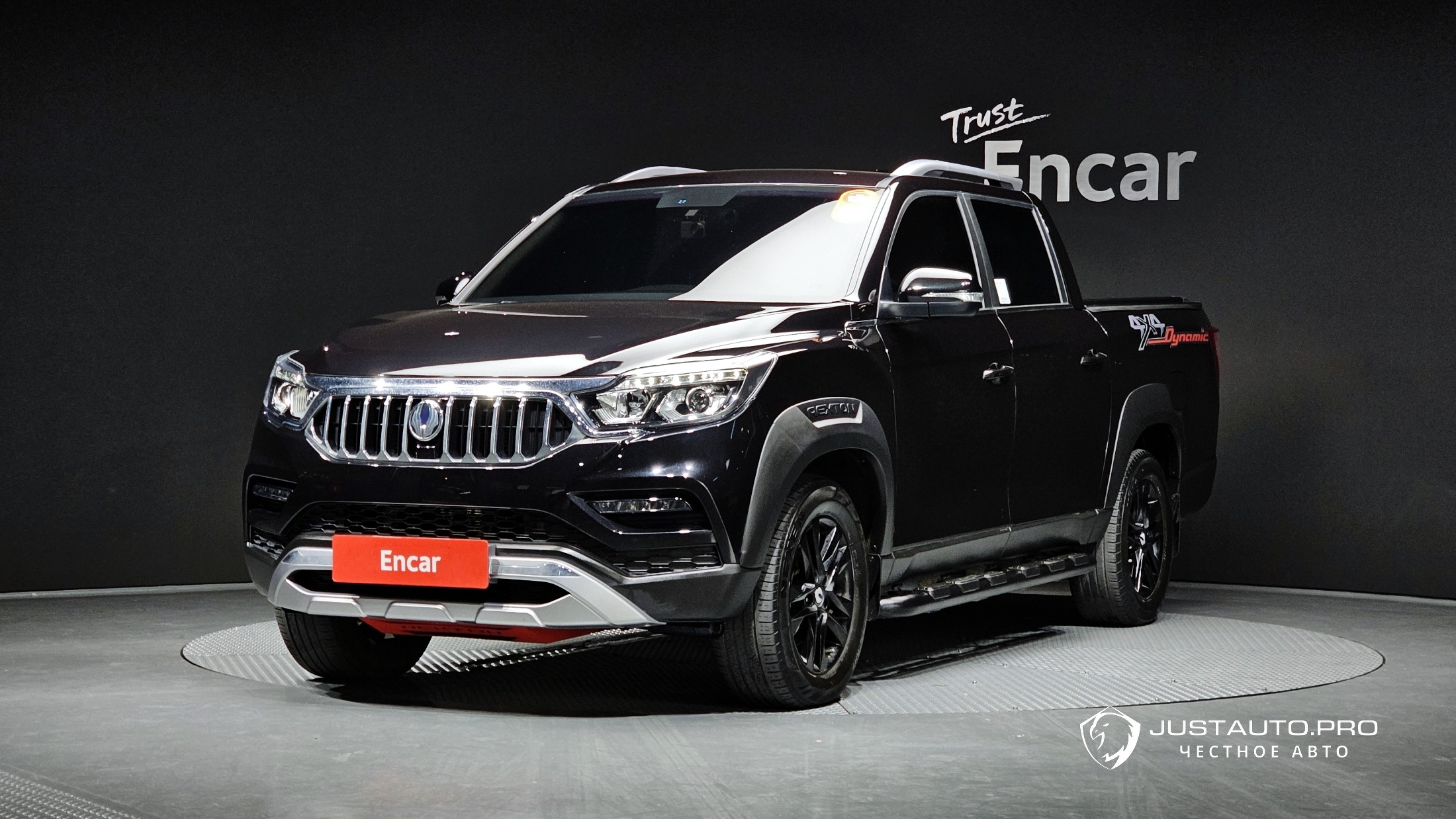 Автомобиль KG_Mobility_Ssangyong Rexton
