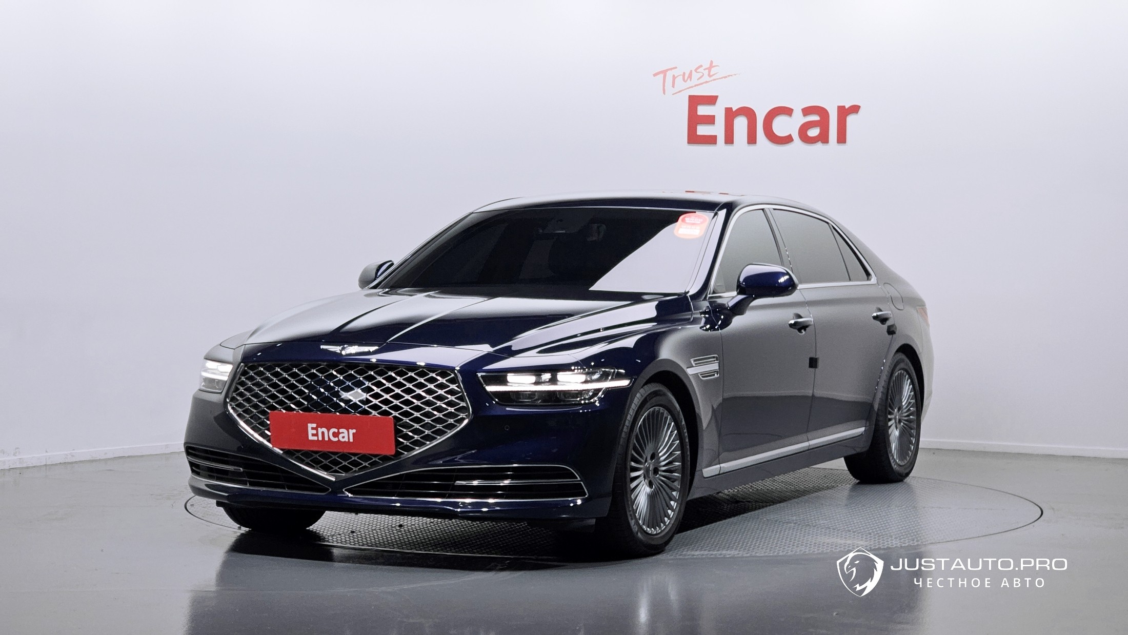 Автомобиль Genesis G90