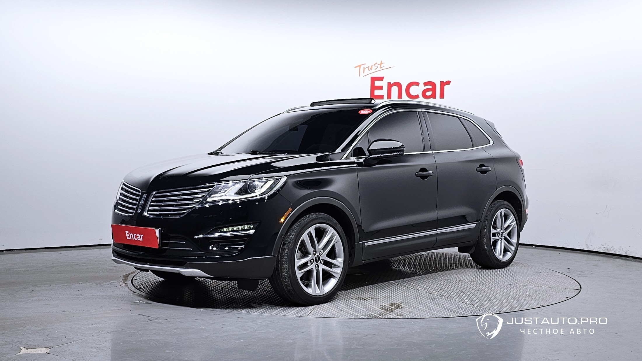 Автомобиль Lincoln MKC
