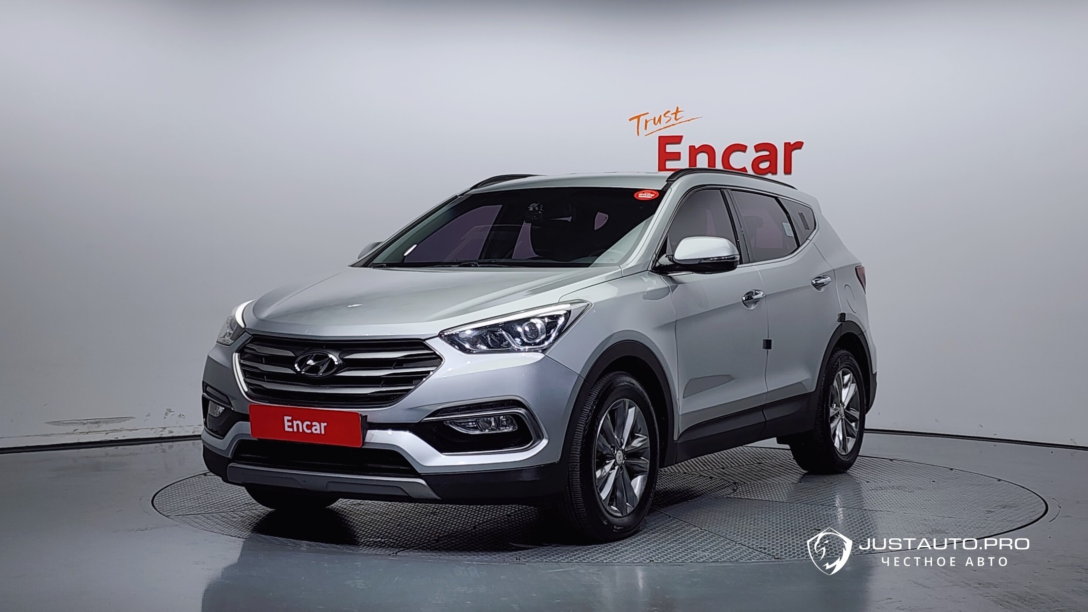 Автомобиль Hyundai Santafe