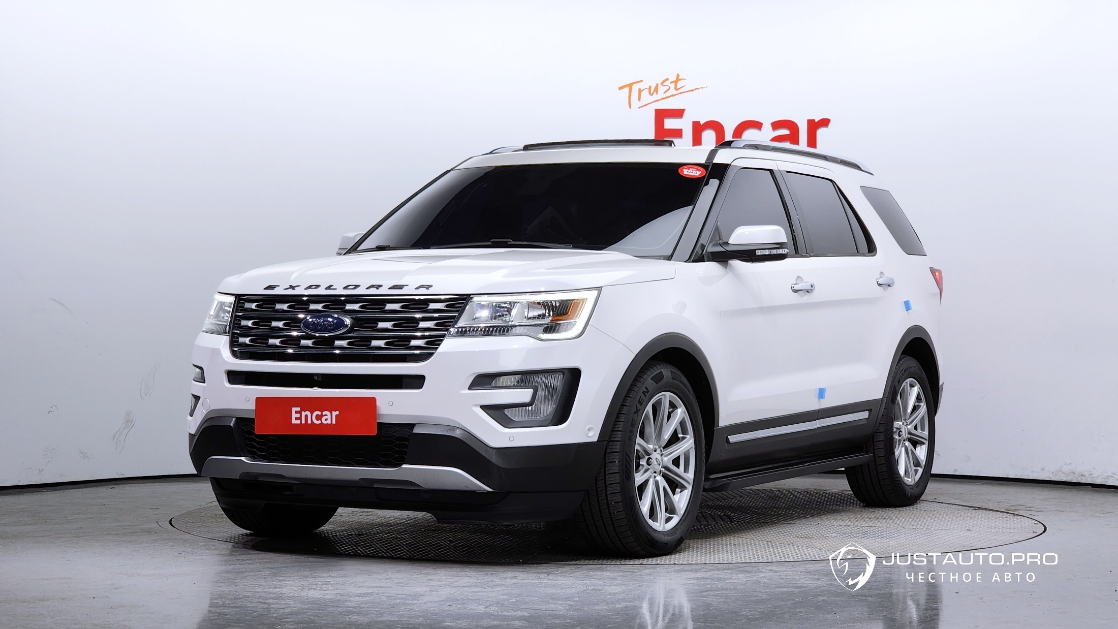 Автомобиль Ford Explorer