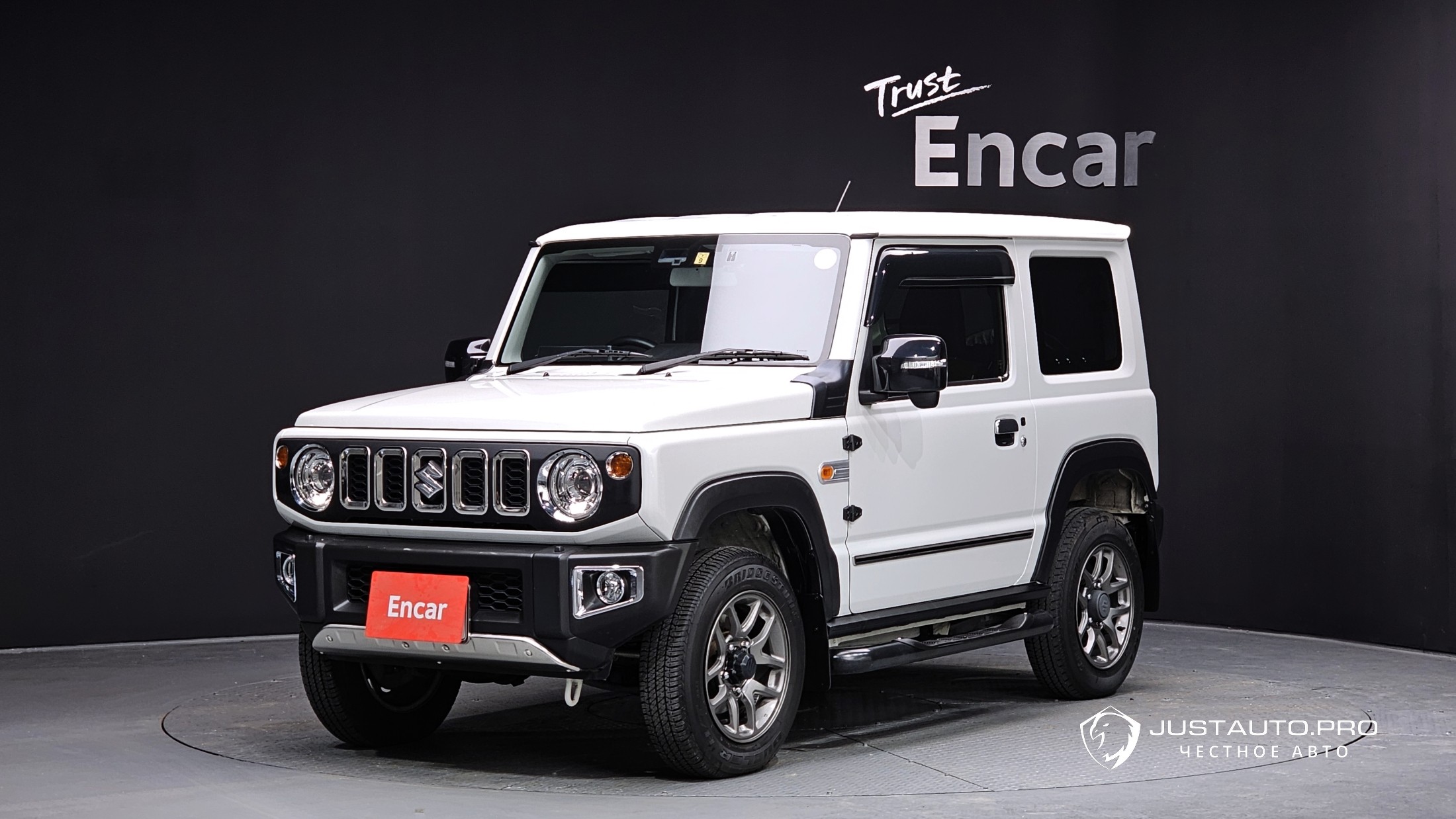 Автомобиль Suzuki Jimny