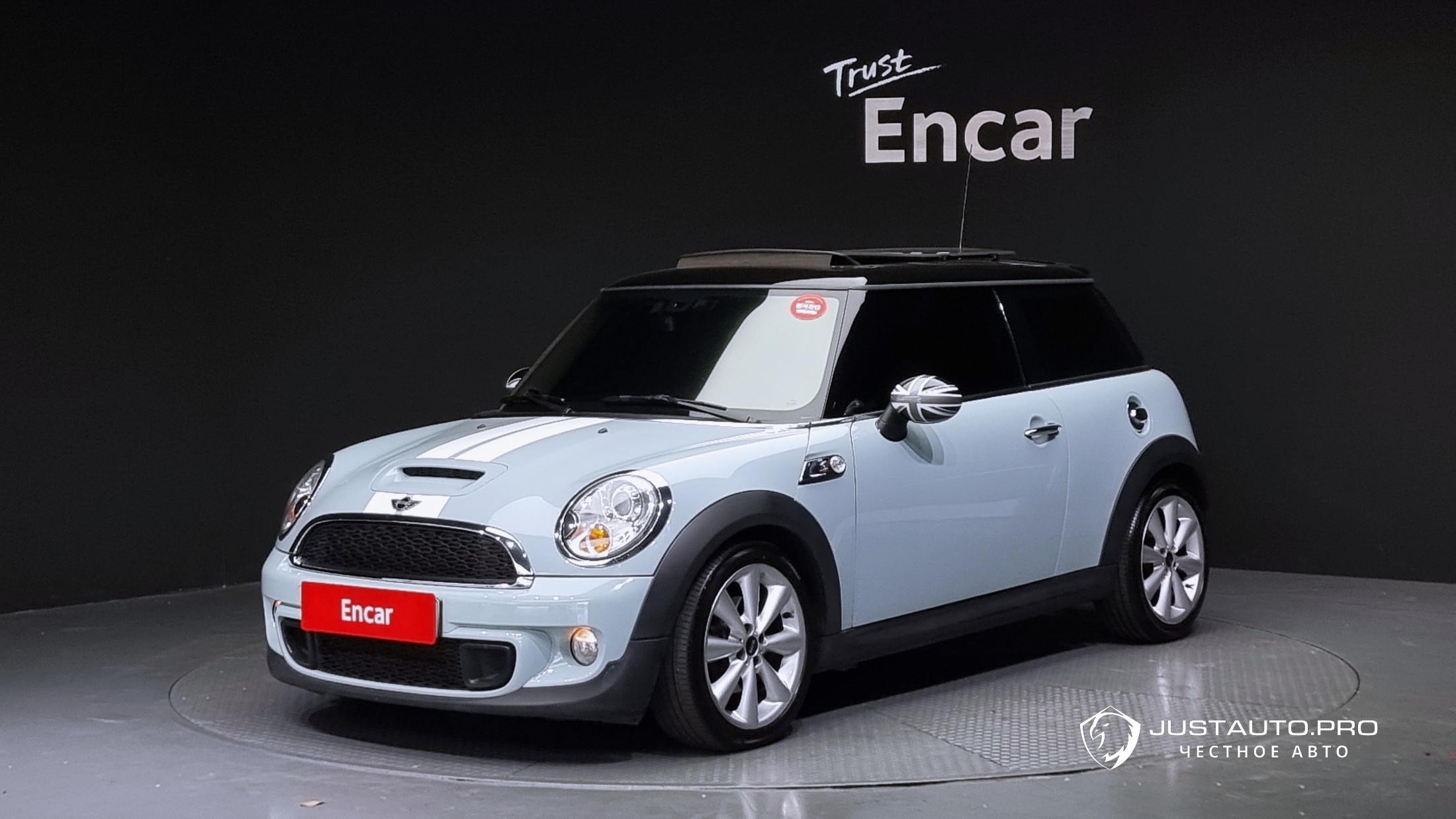 Автомобиль Mini Cooper