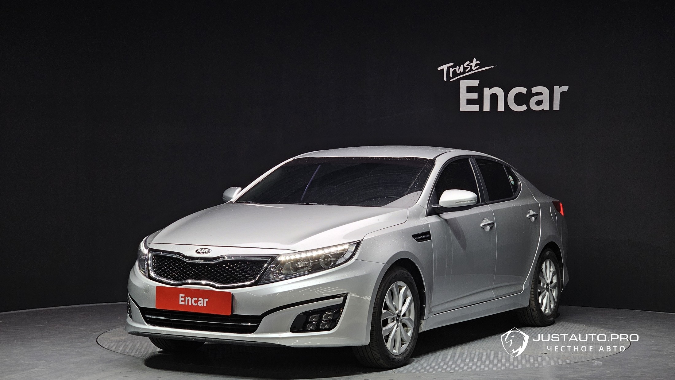 Автомобиль Kia K5