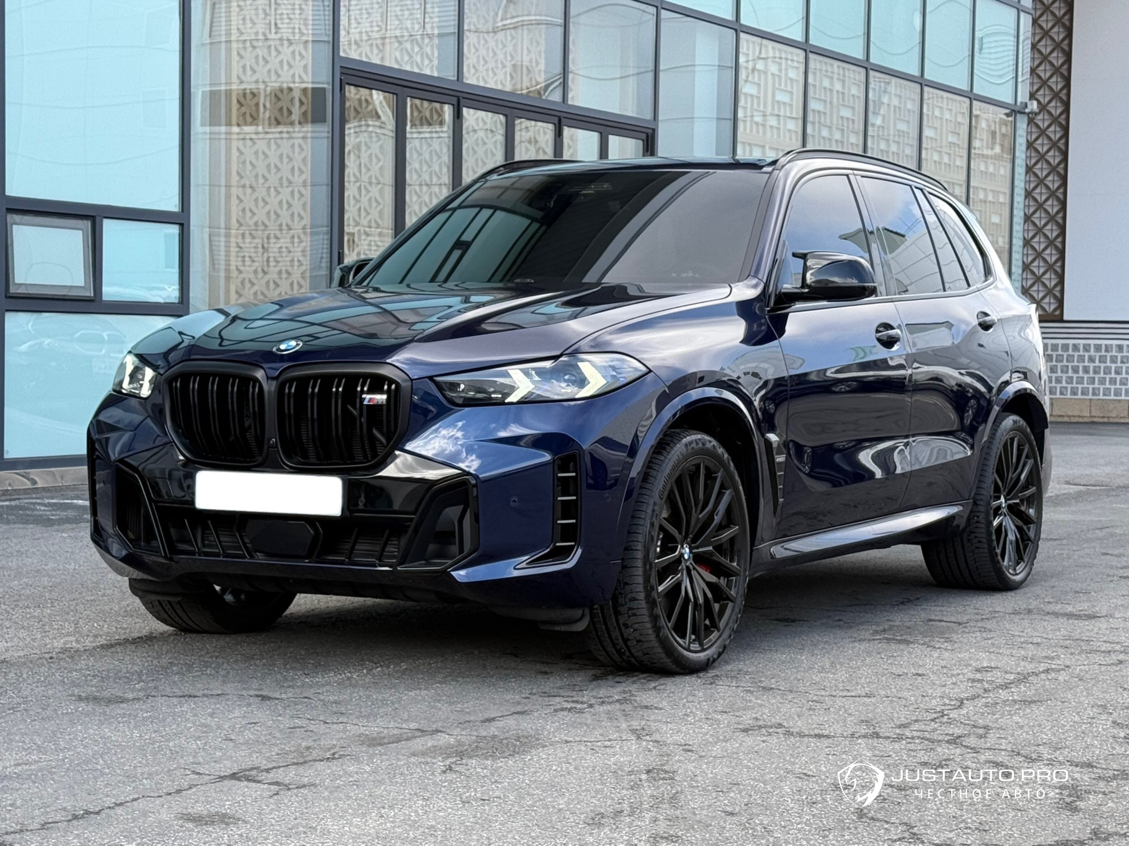 Автомобиль BMW X5