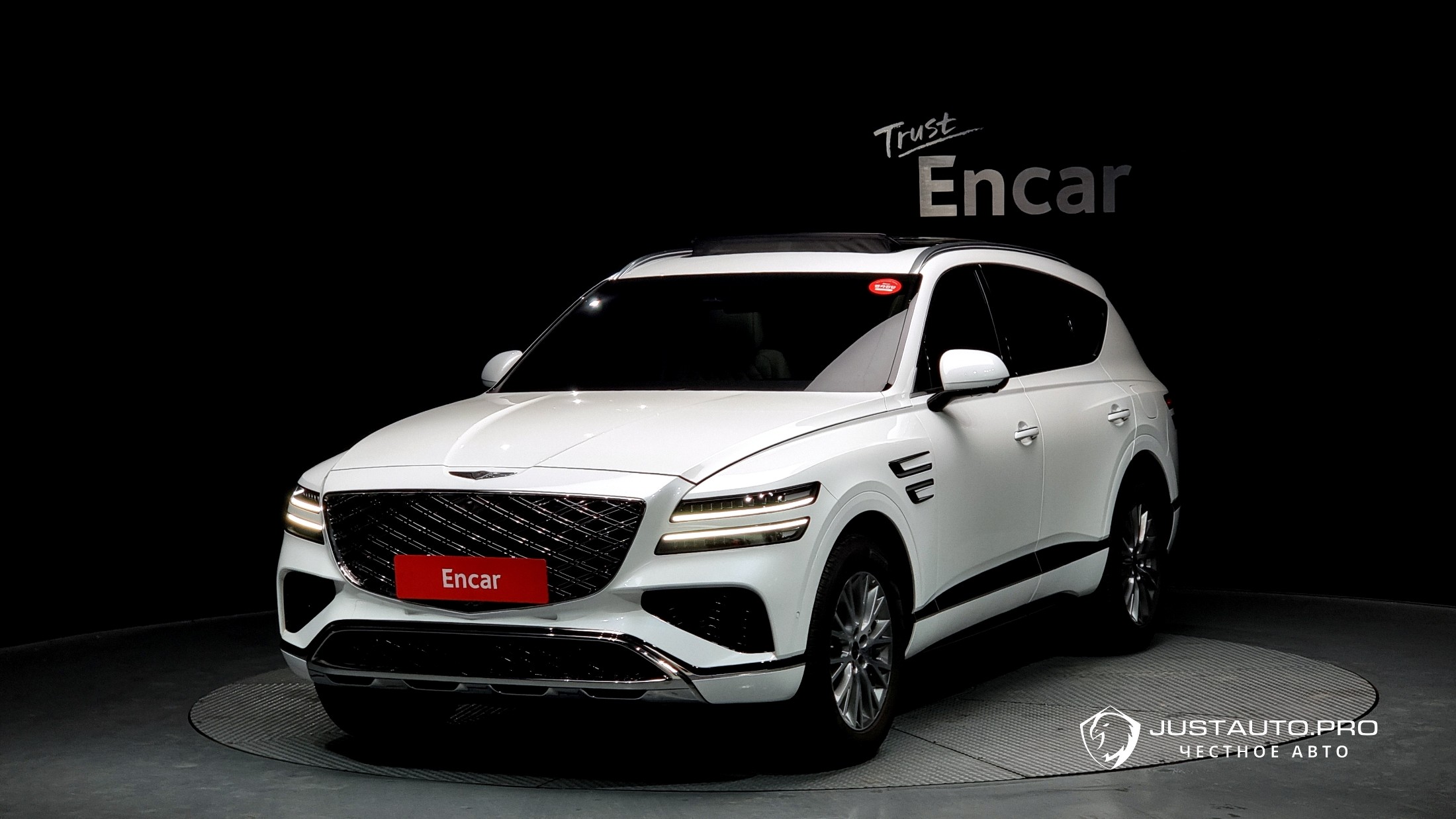 Автомобиль Genesis GV80