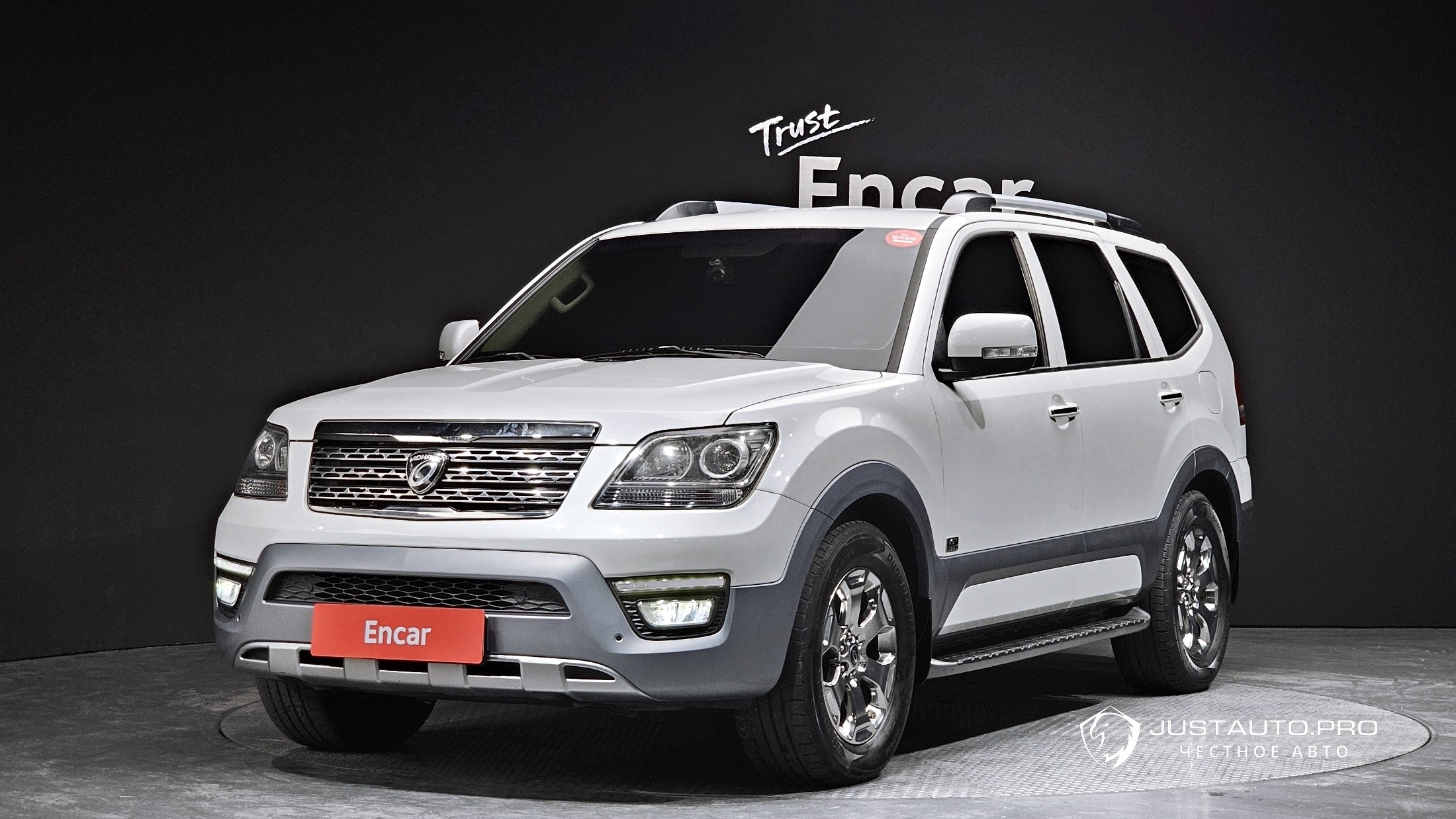Автомобиль Kia Mohave
