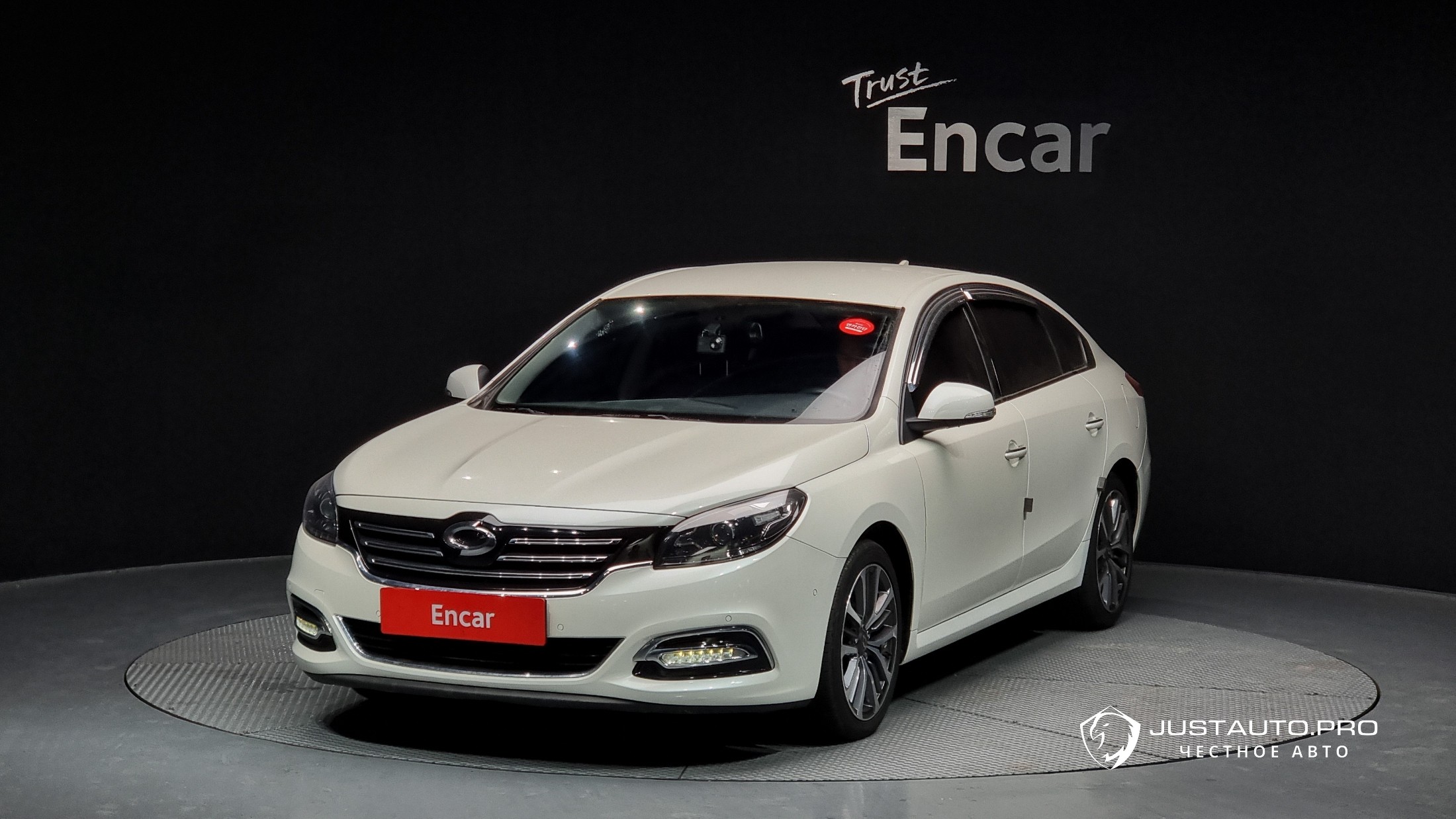 Автомобиль Renault-KoreaSamsung SM7