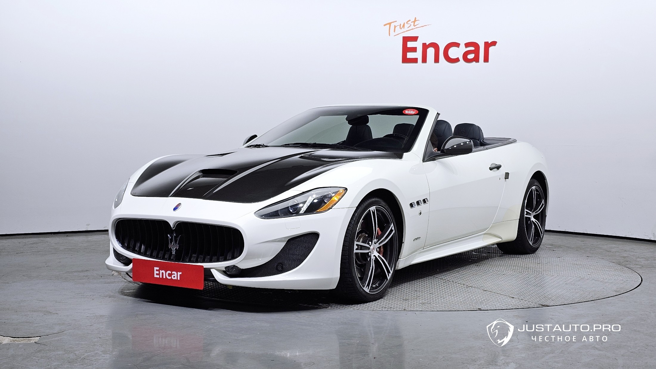 Автомобиль Maserati Gran Cabrio