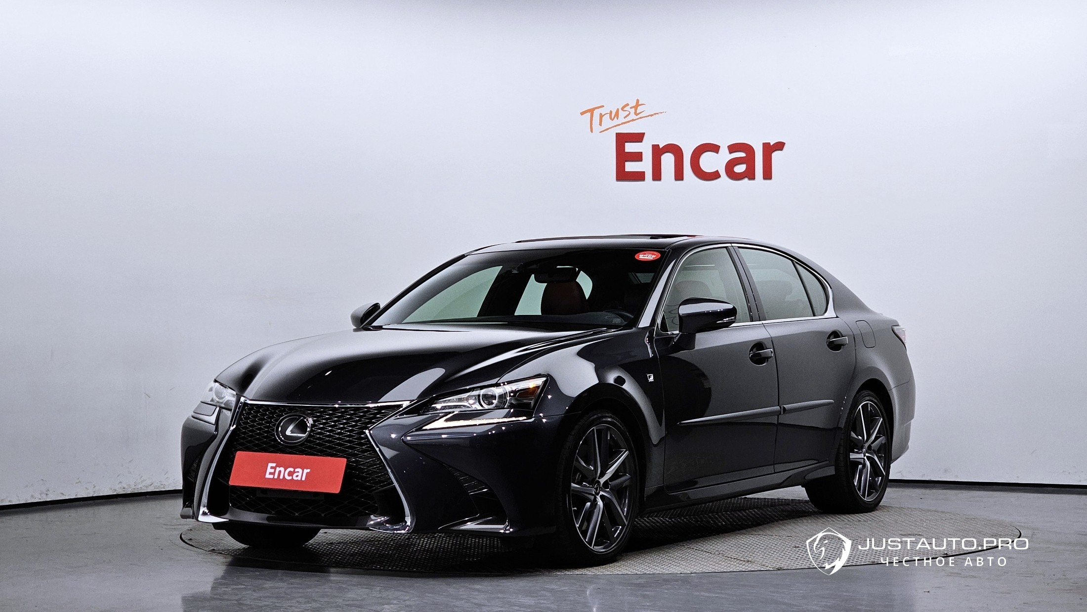 Автомобиль Lexus GS