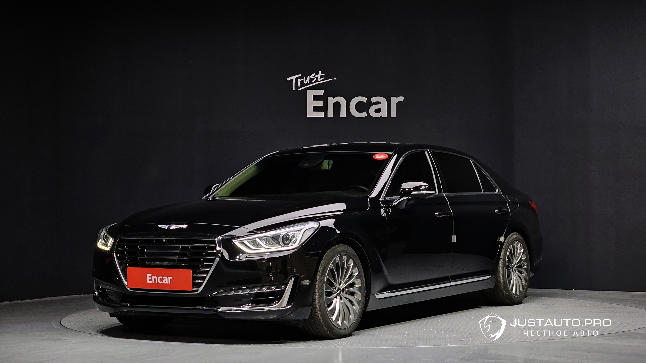 Автомобиль Genesis EQ900