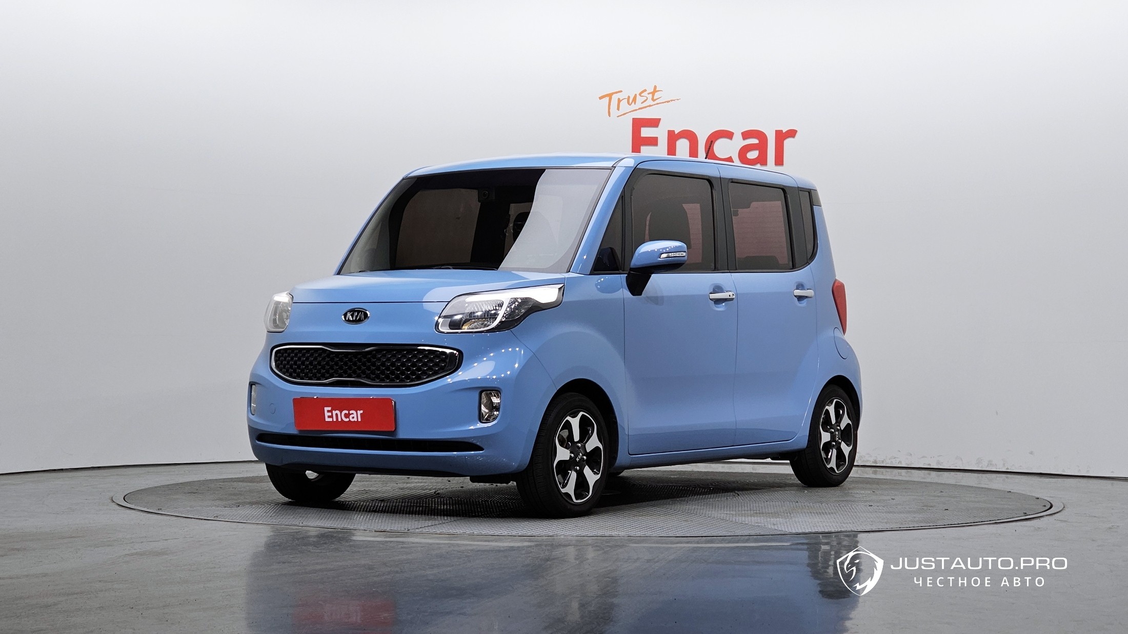 Автомобиль Kia RAY