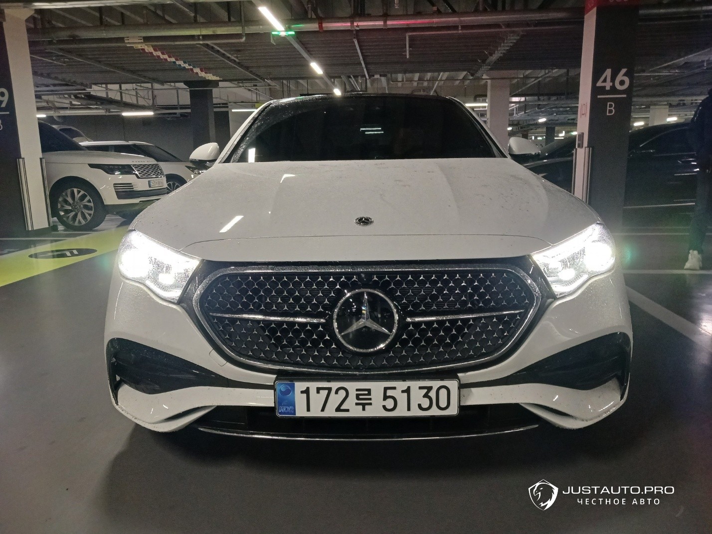 Автомобиль Mercedes-Benz E-Class