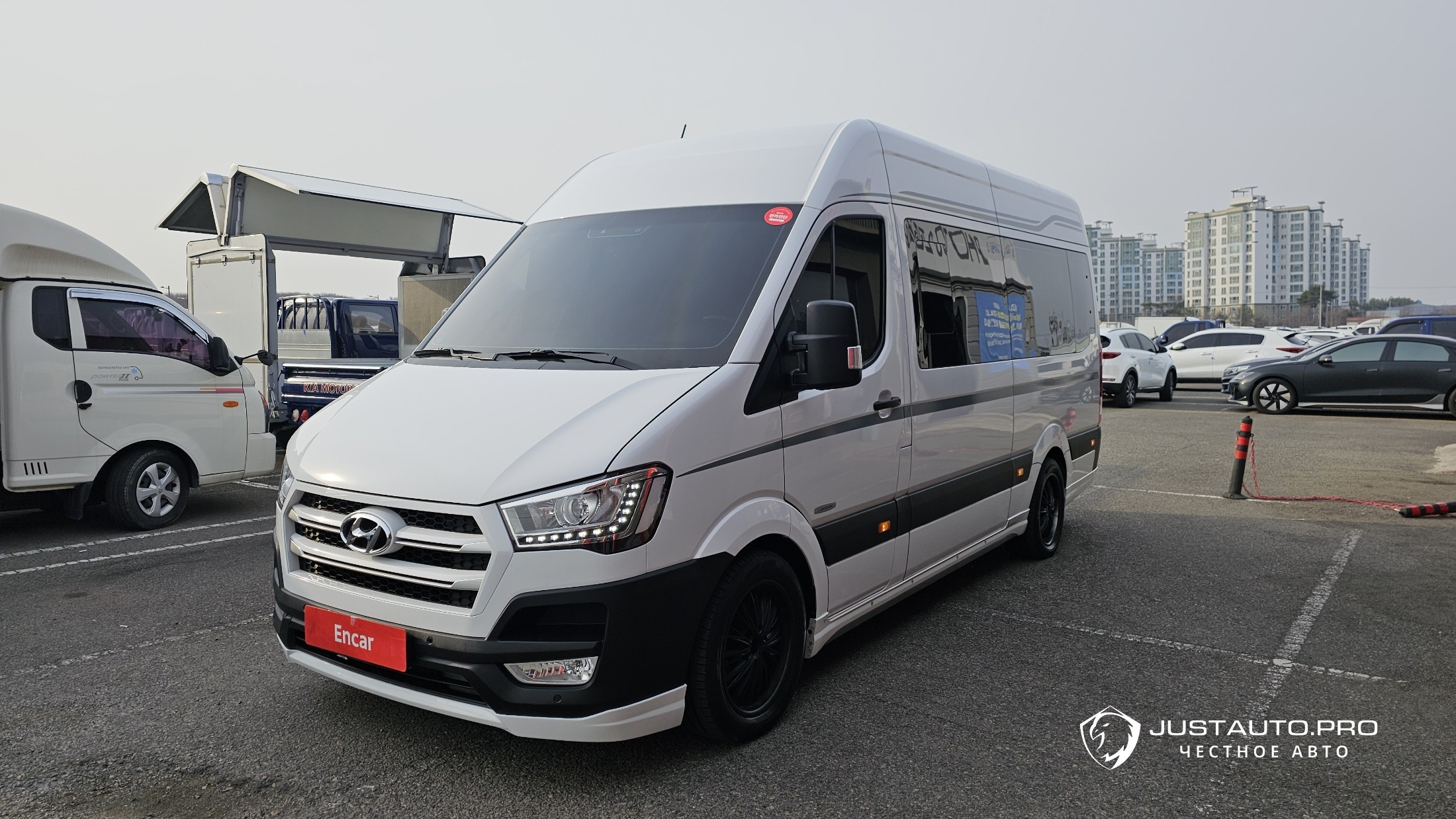 Автомобиль Hyundai Solati