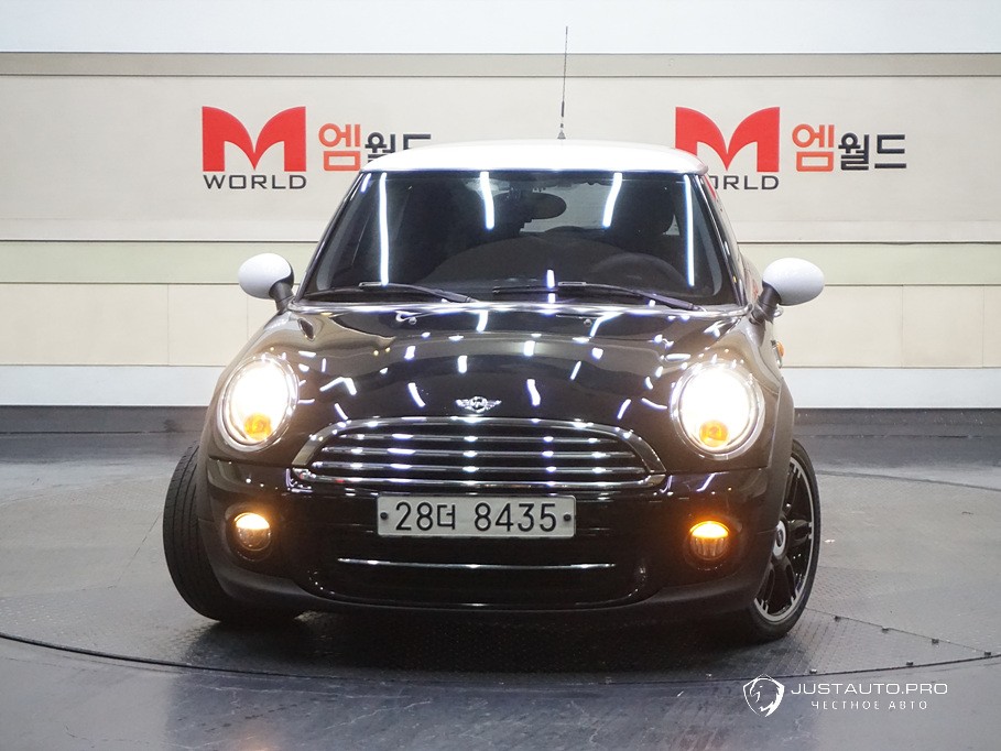 Автомобиль Mini Cooper