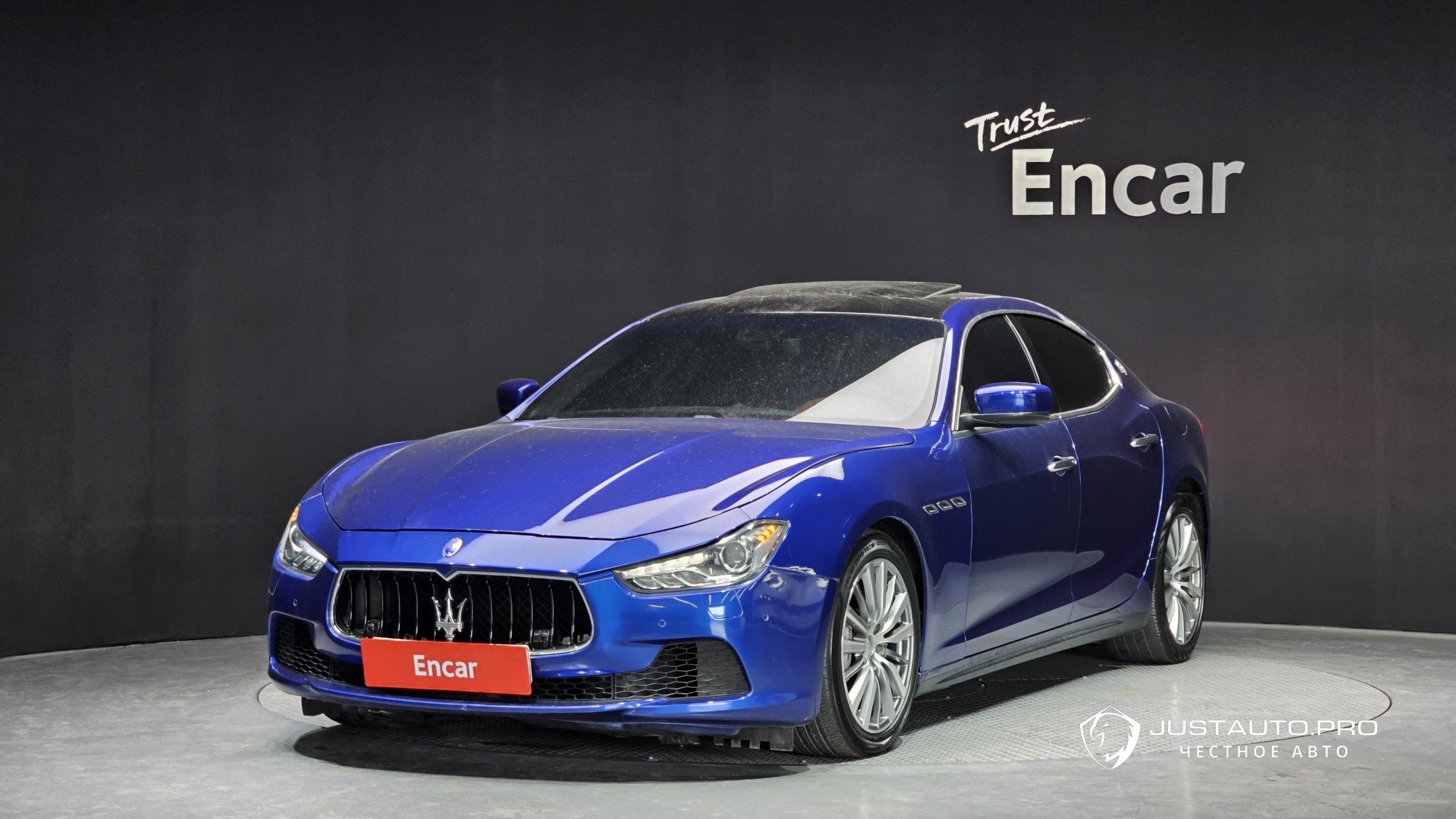 Автомобиль Maserati Ghibli