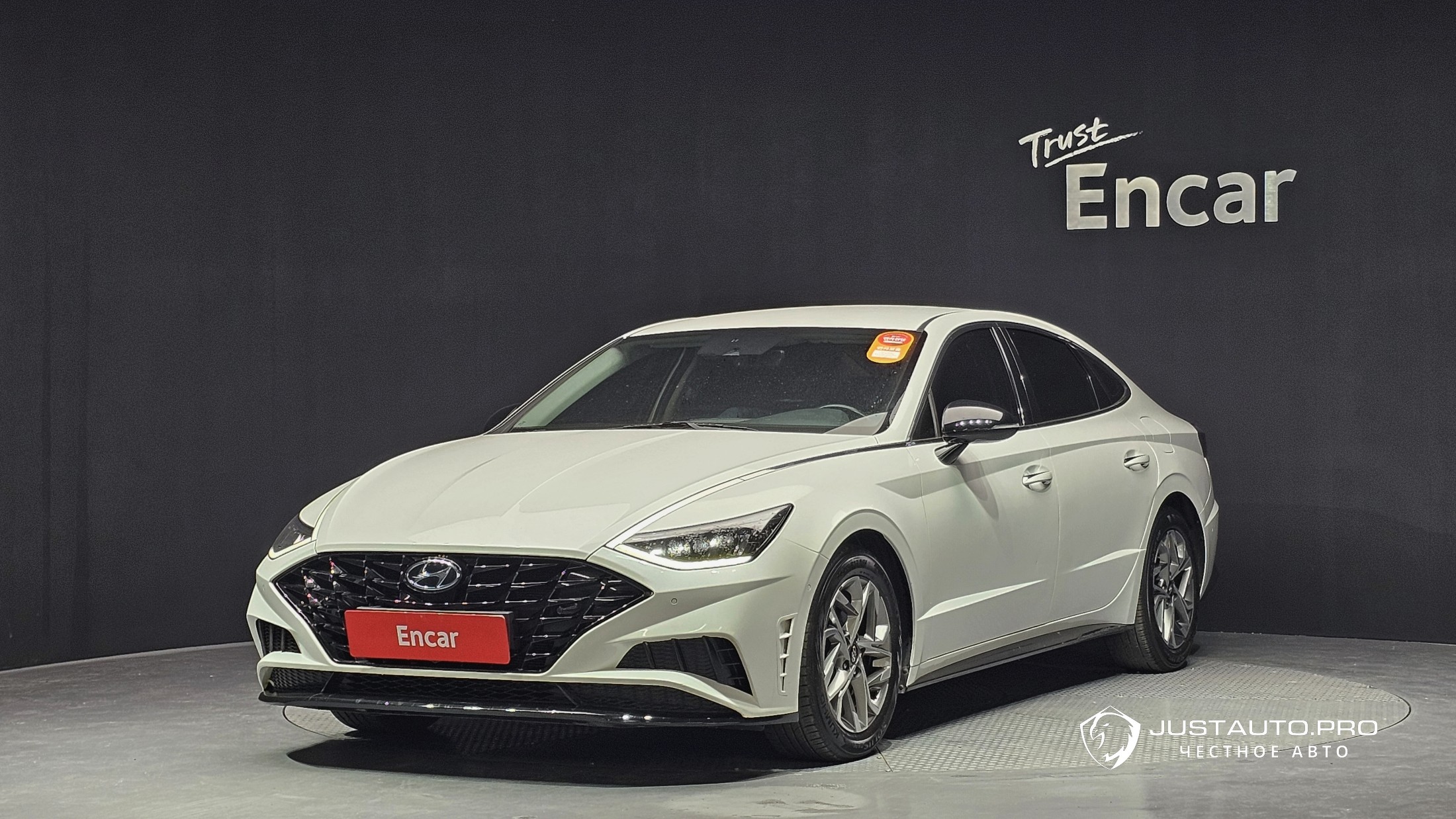 Автомобиль Hyundai Sonata