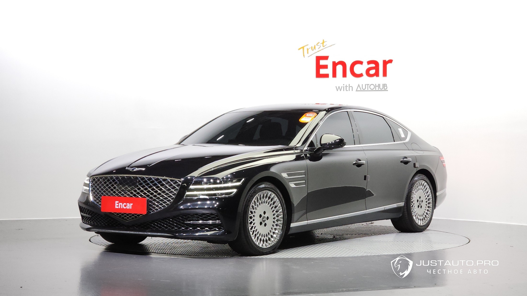Автомобиль Genesis G80
