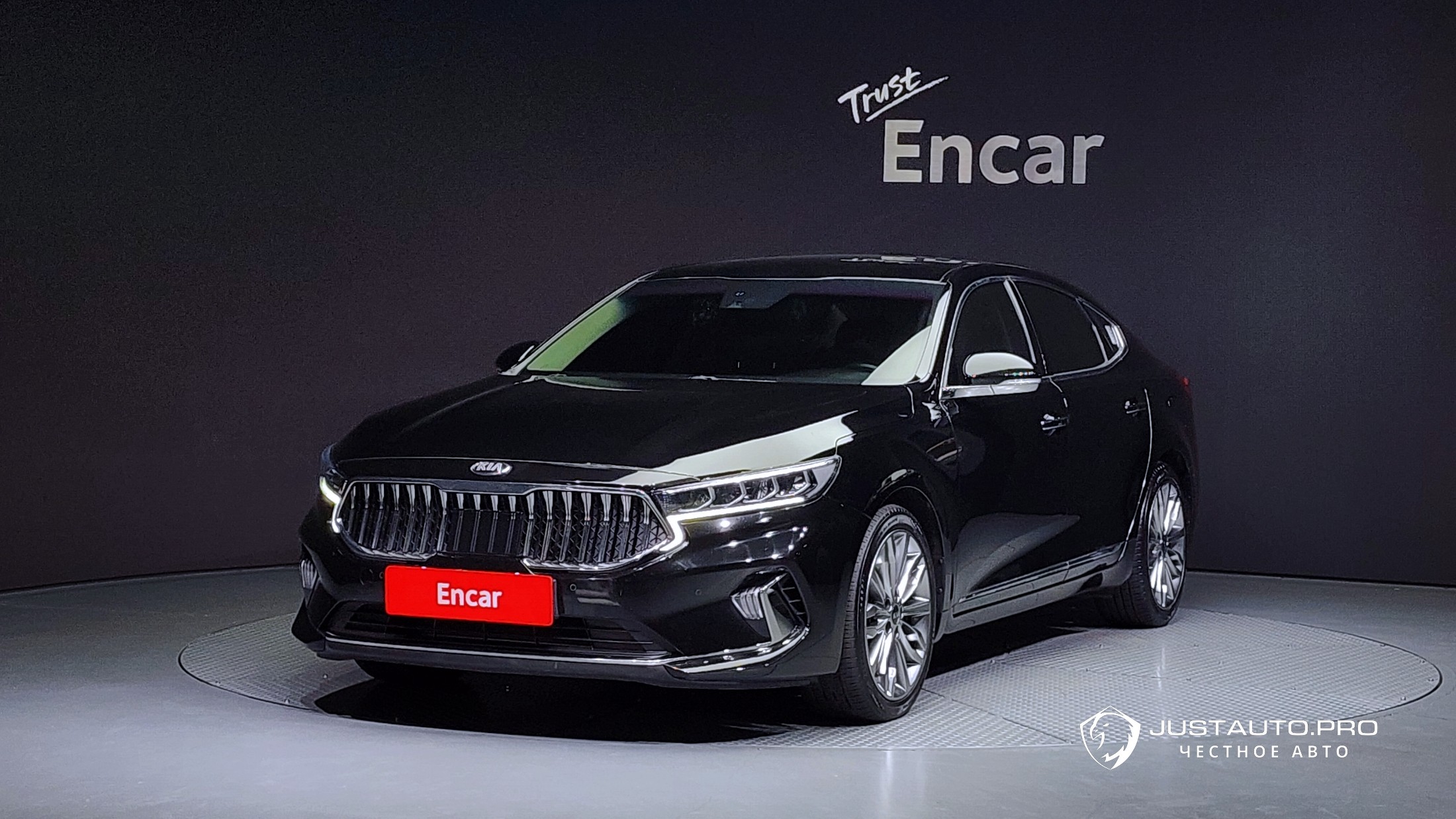 Автомобиль Kia K7