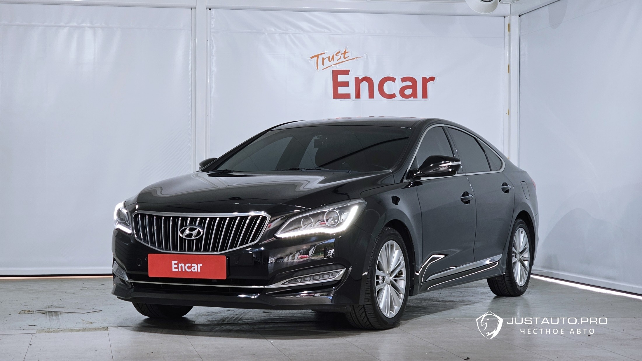 Автомобиль Hyundai Aslan