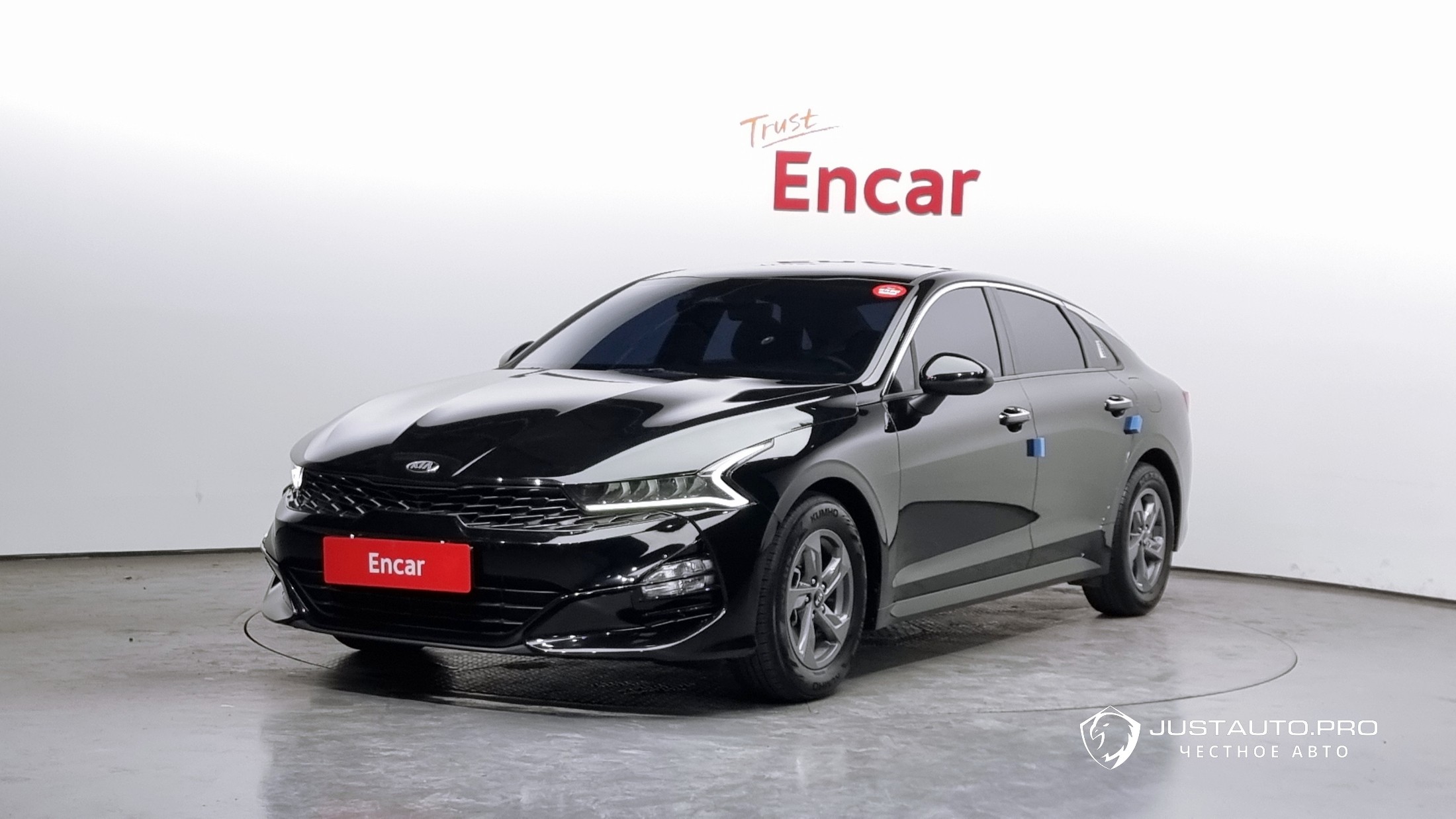 Автомобиль Kia K5
