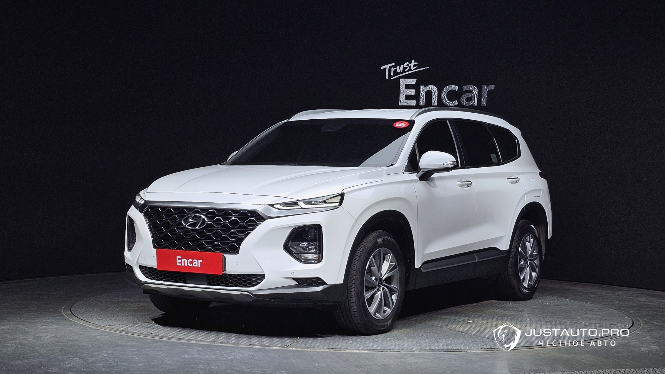 Автомобиль Hyundai Santafe