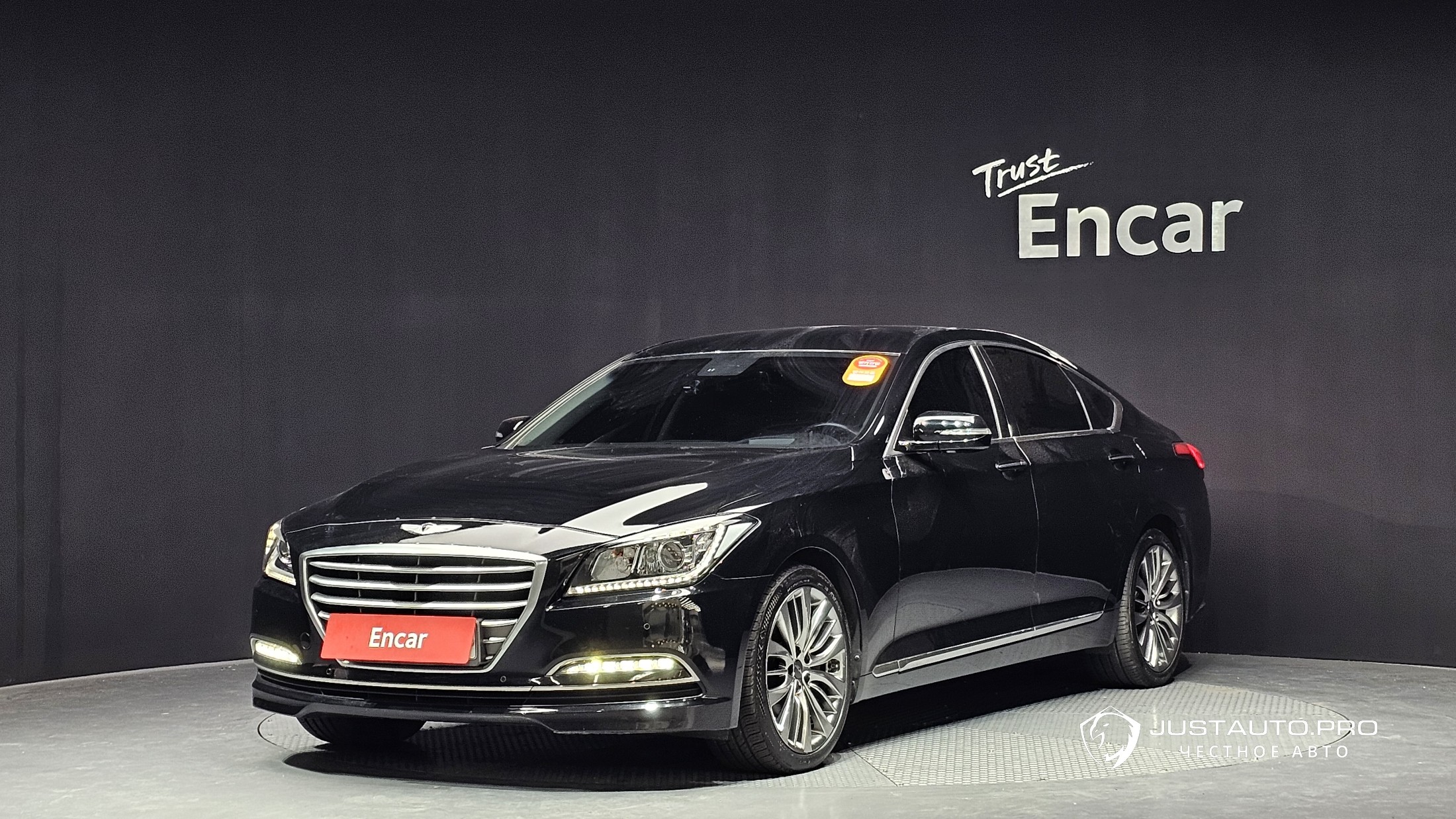 Автомобиль Hyundai Genesis